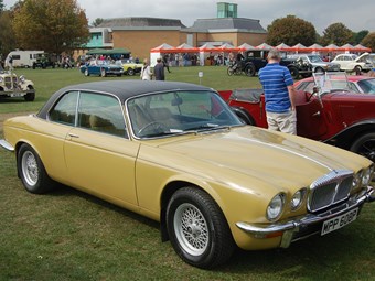 Classic Jaguar XJ6 Review