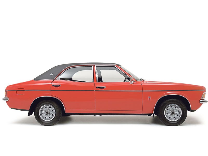 Ford_Cortina_Mk3_3.jpeg