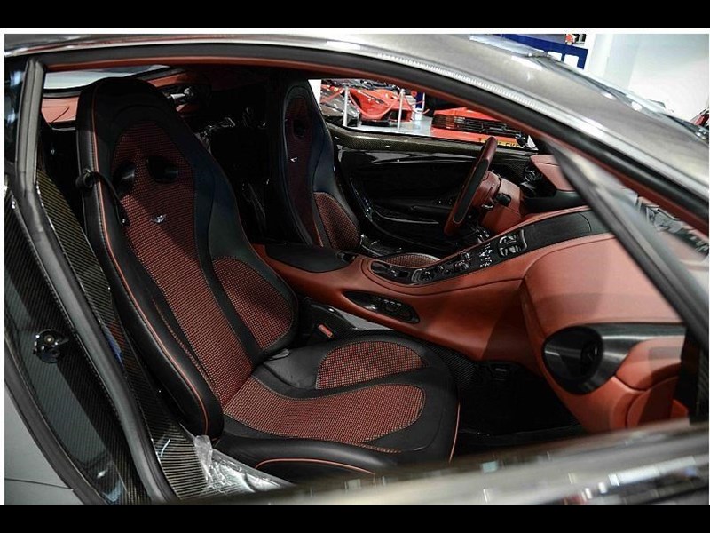 Aston-4.jpg