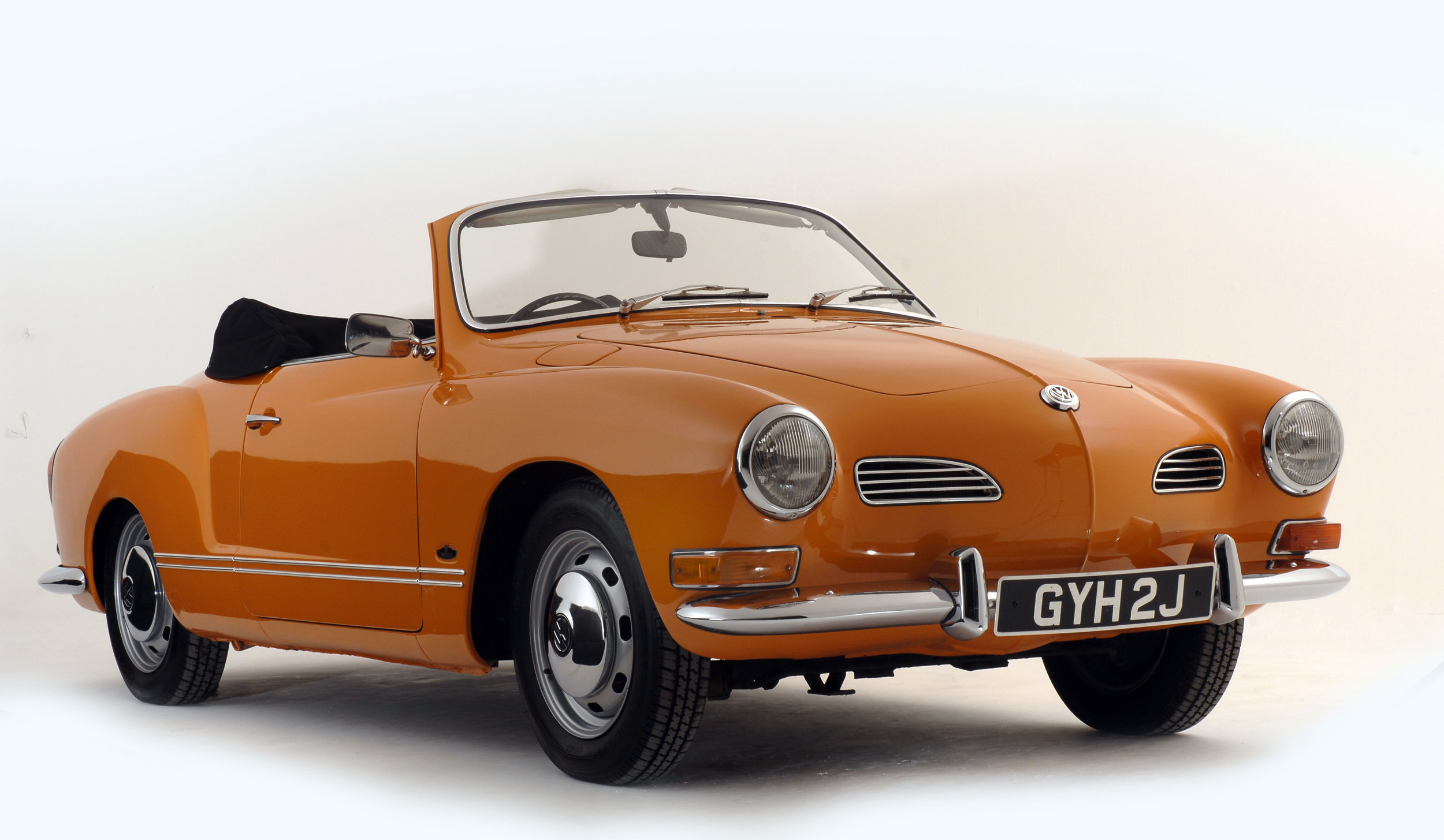 It's time for the VW Karmann Ghia to shine!&nbsp;