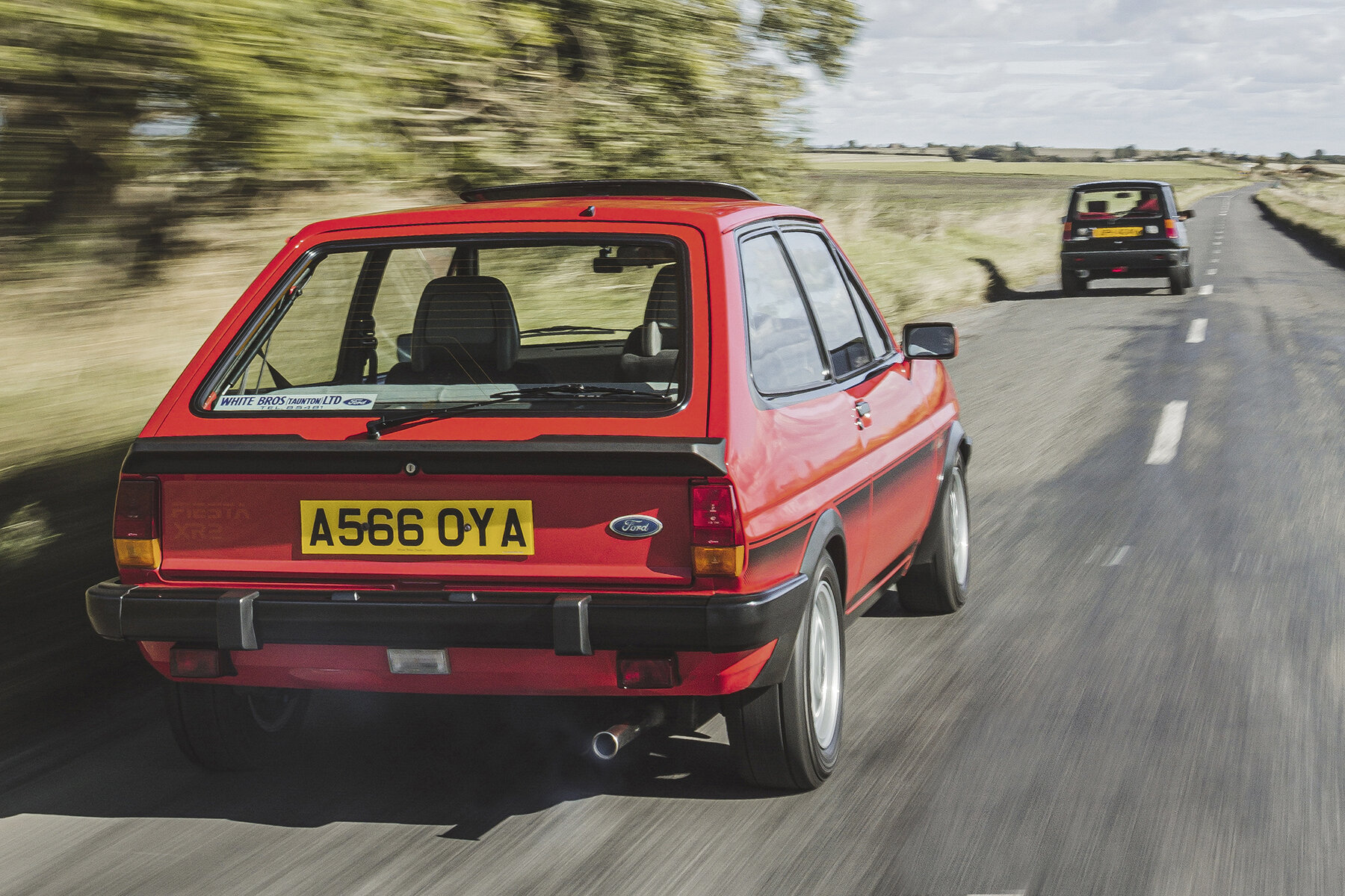 Ford Fiesta XR2 takes on Renault 5 Gordini Turbo in the June 2020 issue of Modern Classics magazine