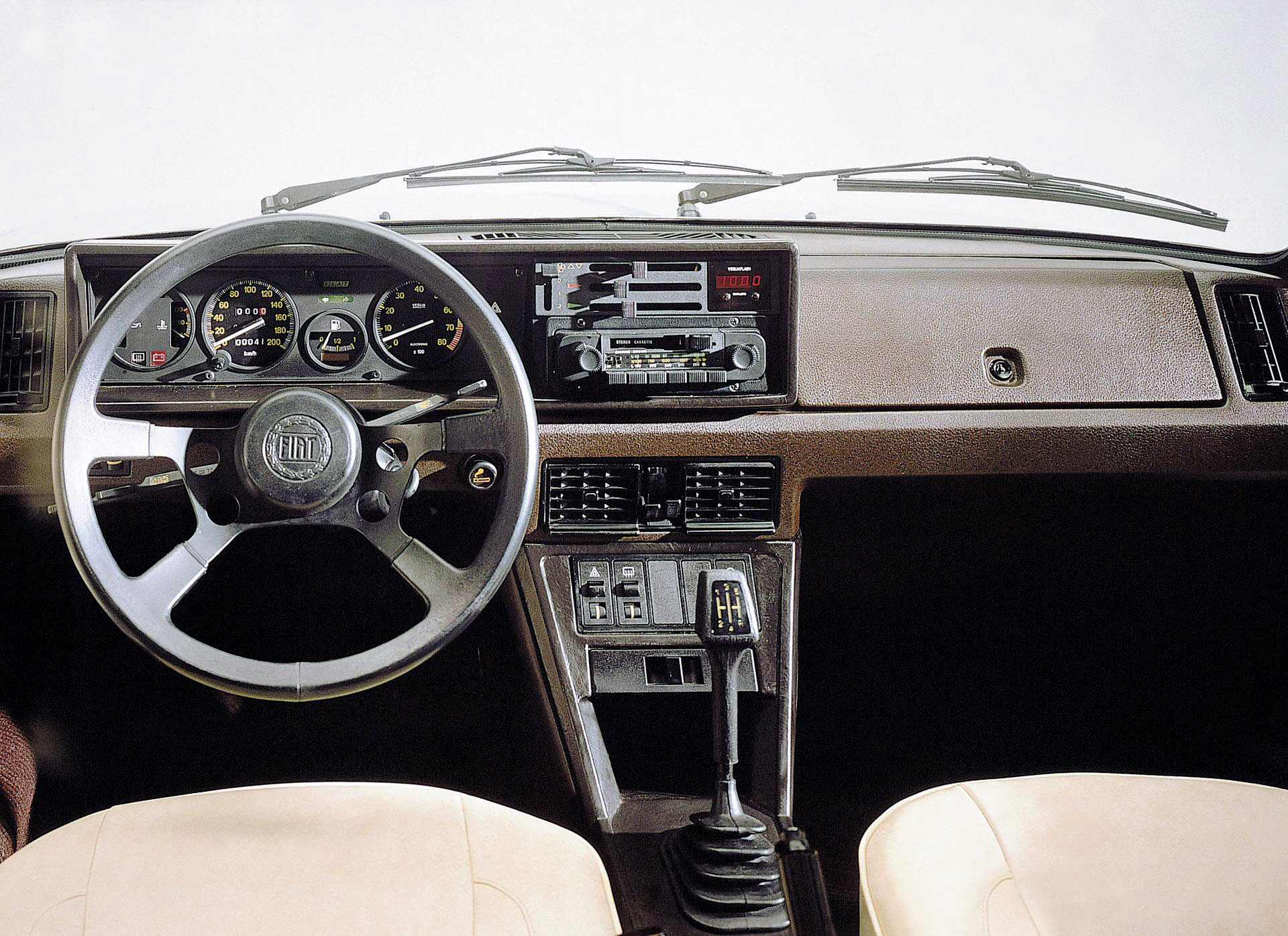 Fiat X1/9 interior has a touch of Italian flair