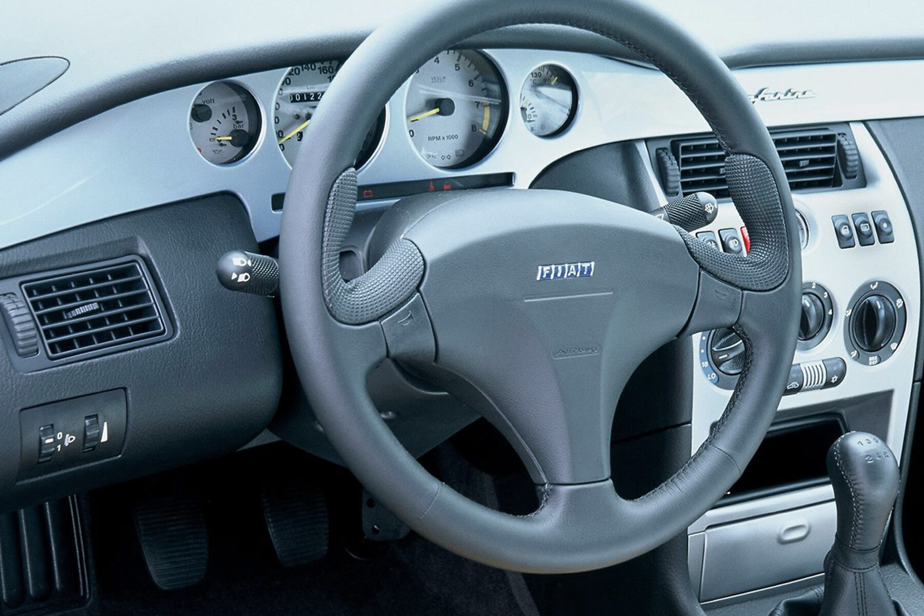 Fiat Coupe interior was a work of art…