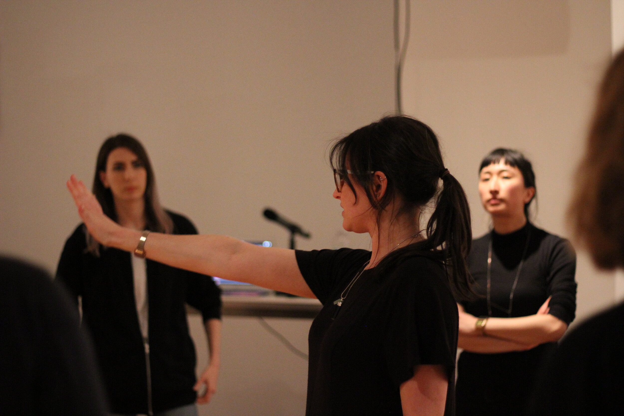 Louise Orwin delivering a workshop at Studio XX, Montreal 2018