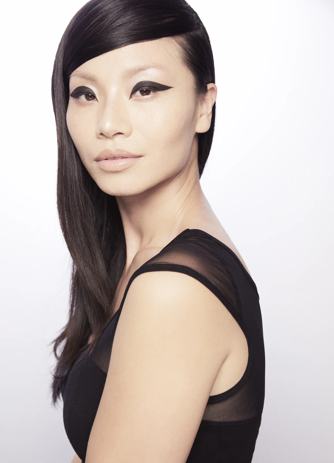 BeautyExorcist_MingZhao_Shot 5_392-w2.jpg