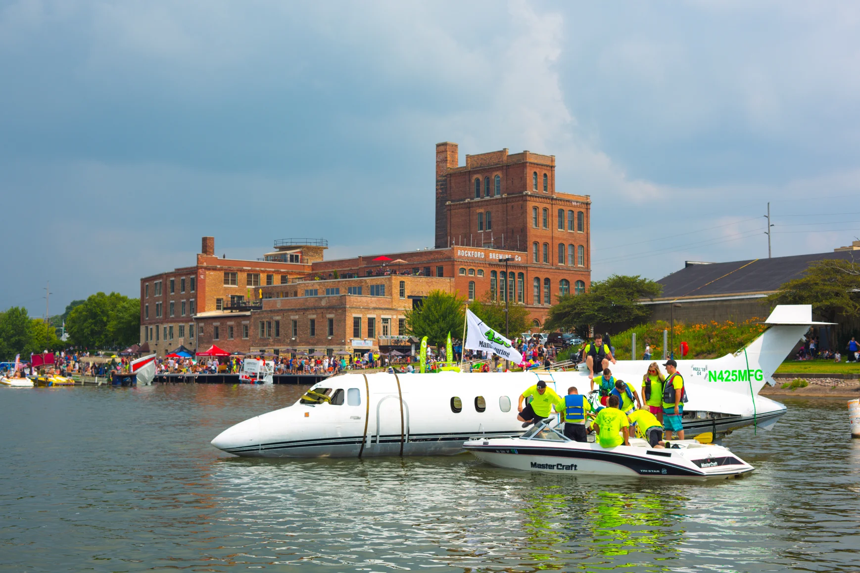 2018 Race Photo Gallery is Sighted on the Horizon