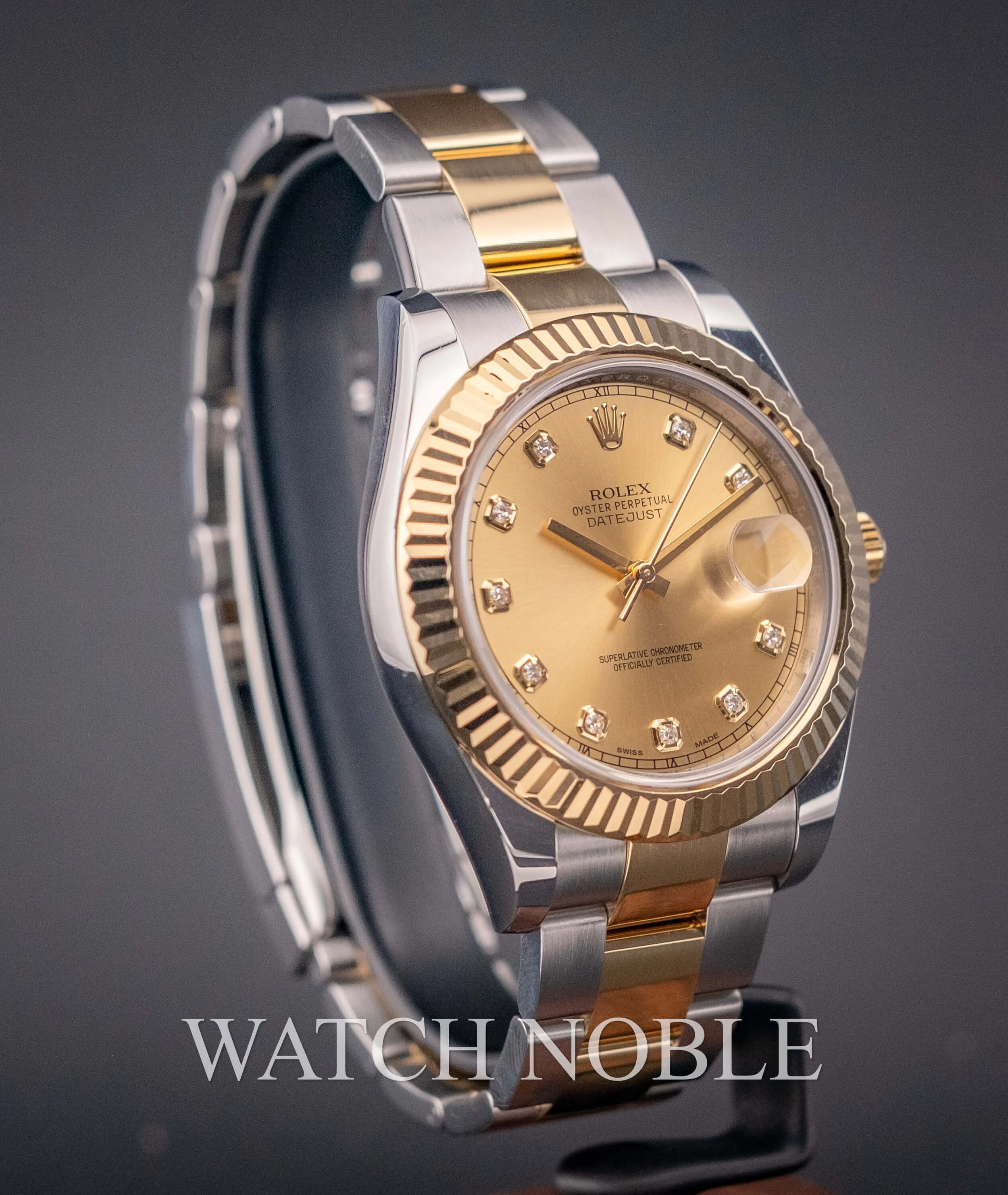 Pre-owned Rolex Datejust II 41mm Factory Champagne Diamond Dial 116333