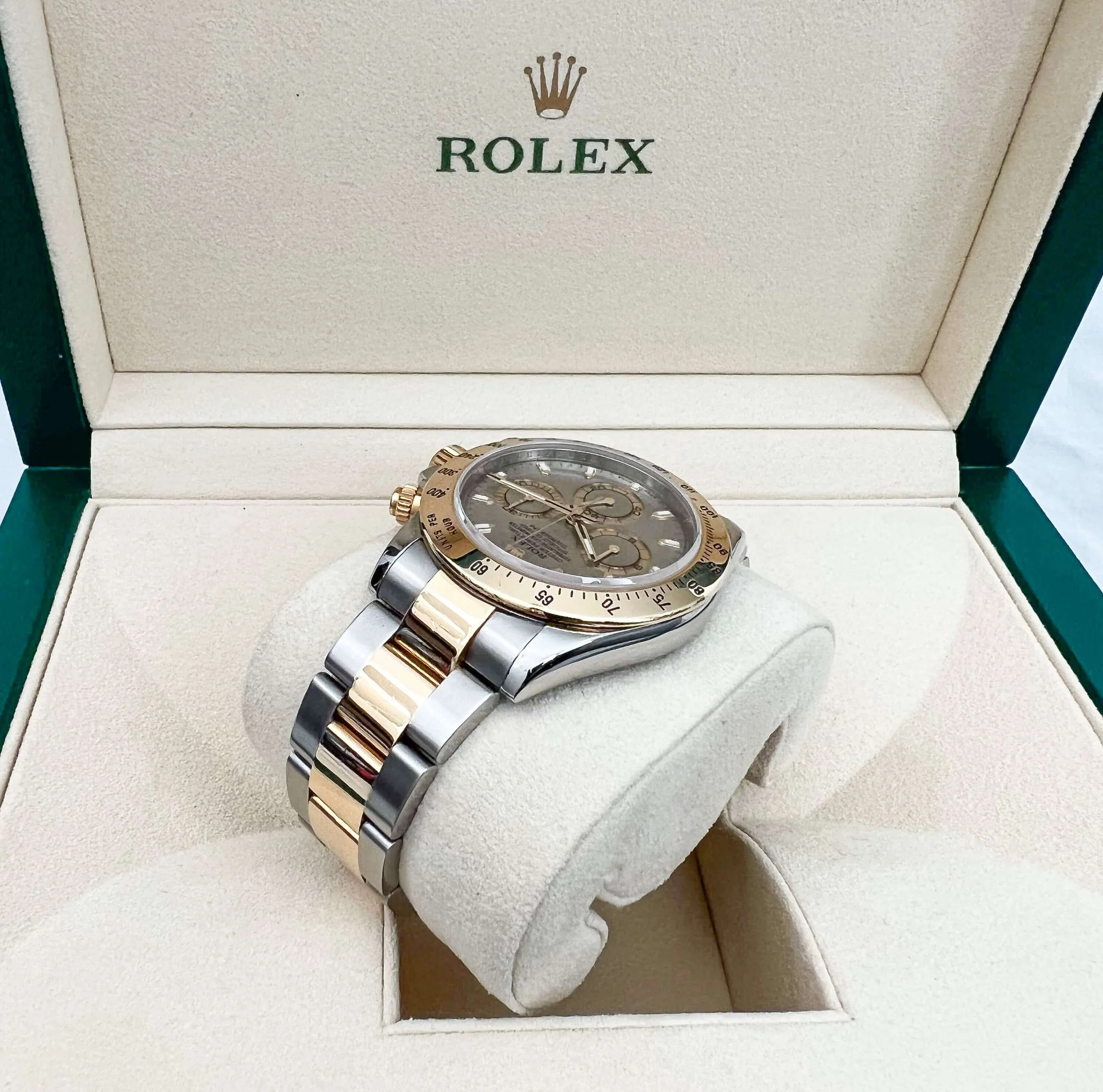Pre-owned Rolex Cosmograph Daytona Steel and 18K Yellow Gold Silver Dial 116523-6