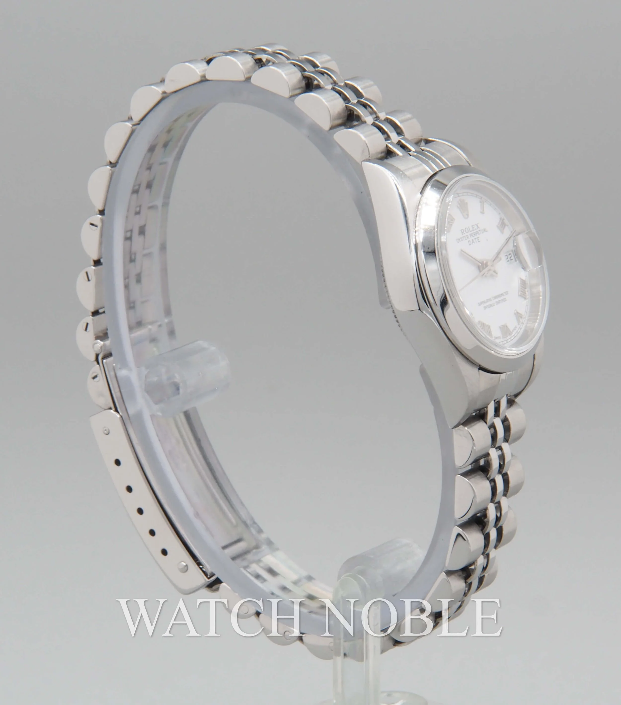 Pre-owned Rolex Oyster perpetual Date White Dial Stainless Steel 26mm on Jubilee Bracelet 79160.