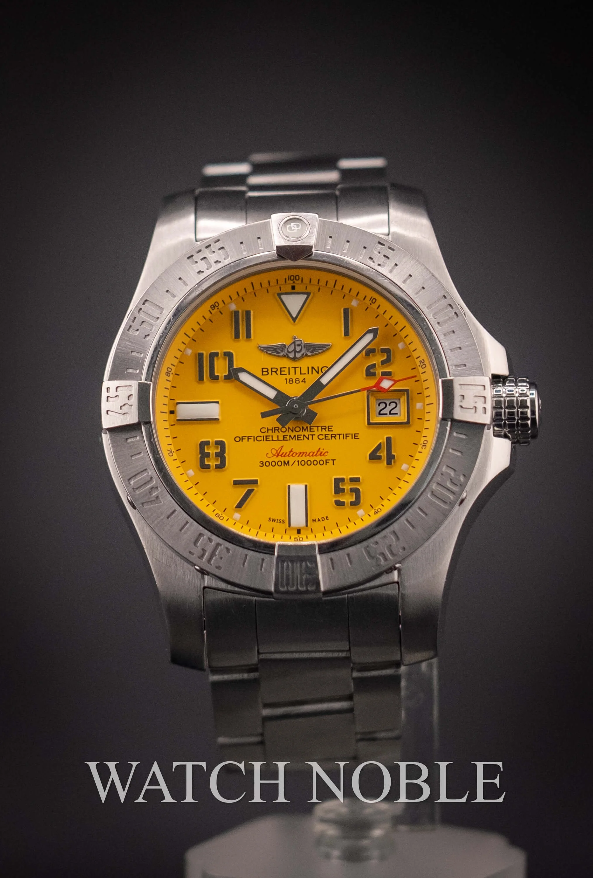 Pre-owned Breitling Avenger II Seawolf Yellow Dial A1733110/I519/169A
