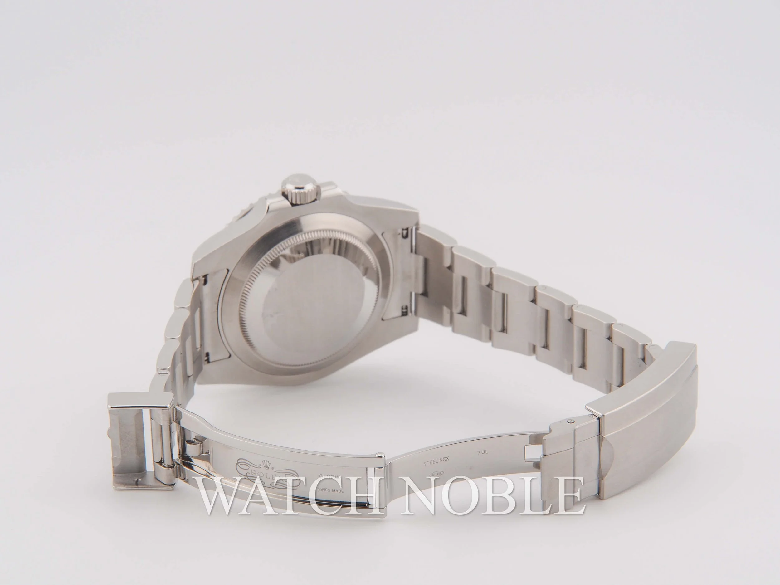 Pre-owned Rolex 114060 Submariner No Date Stainless