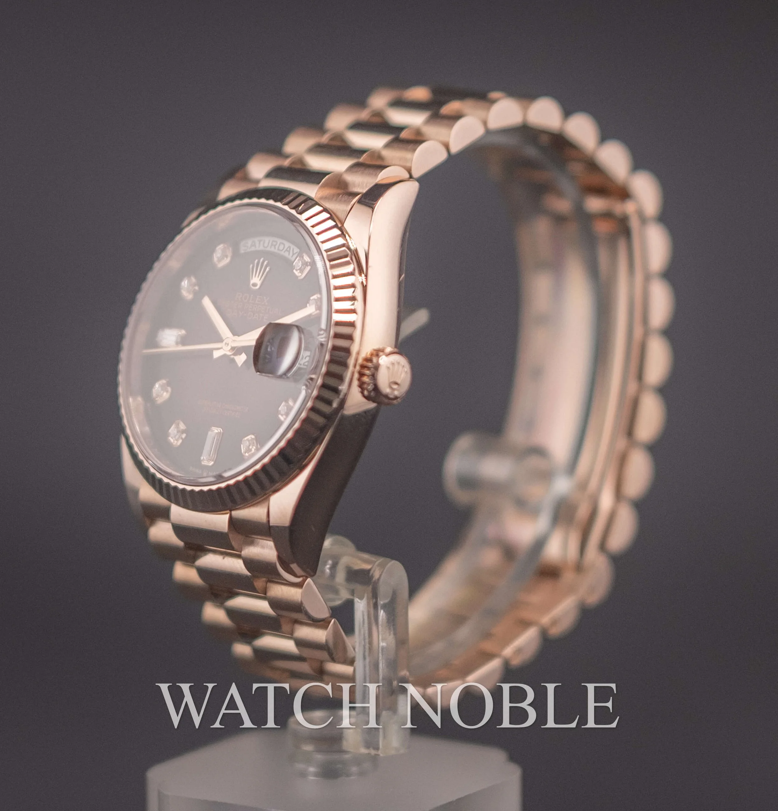 Pre-owned Rolex Day-Date 36 Brown Ombre Diamond Dial Bezel 18K Rose Gold President 128235