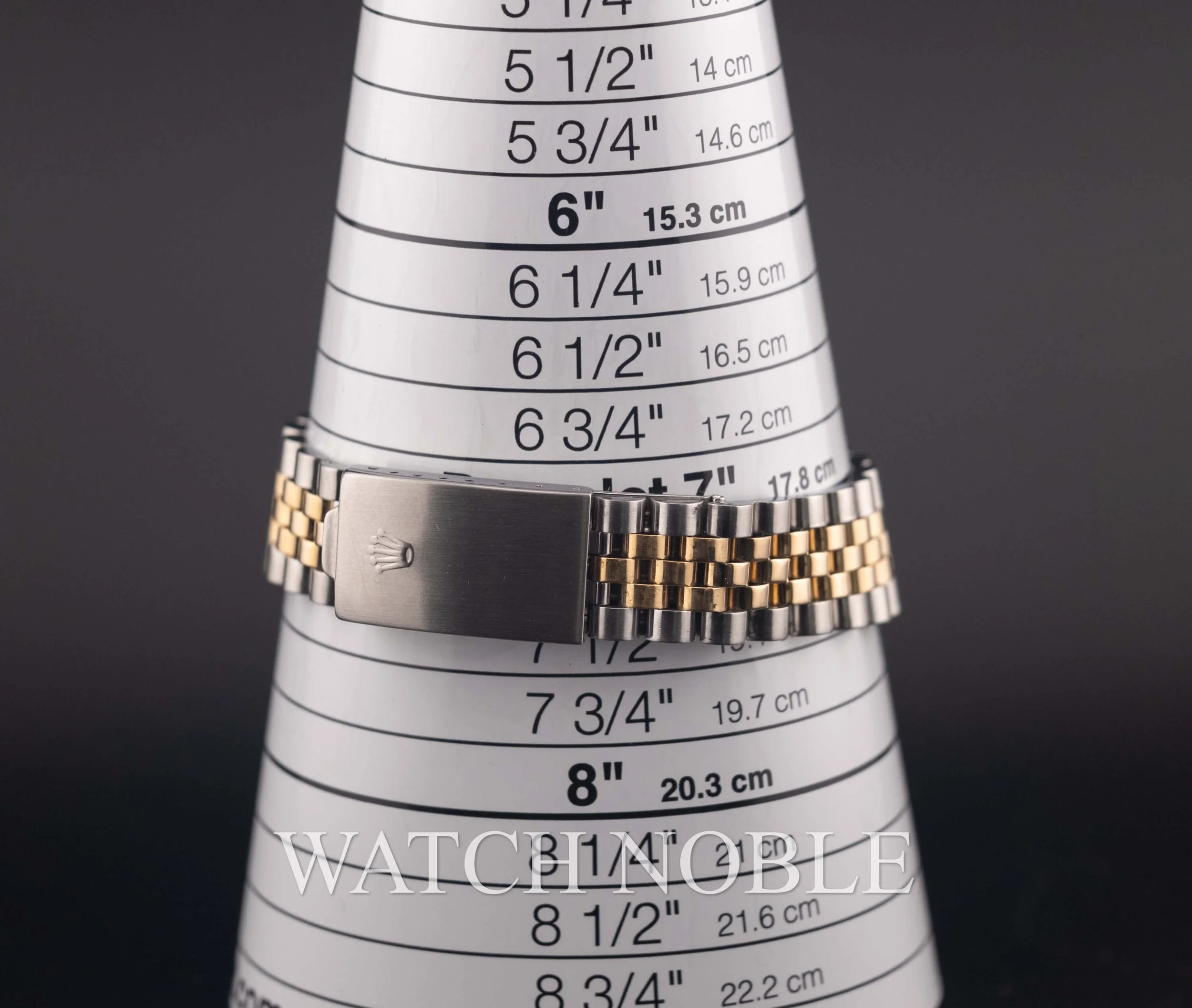 Vintage Rolex GMT Master 16753 Root Beer Bezel Stainless Steel /18k Yellow Gold Black Dial Jubilee Bracelet.