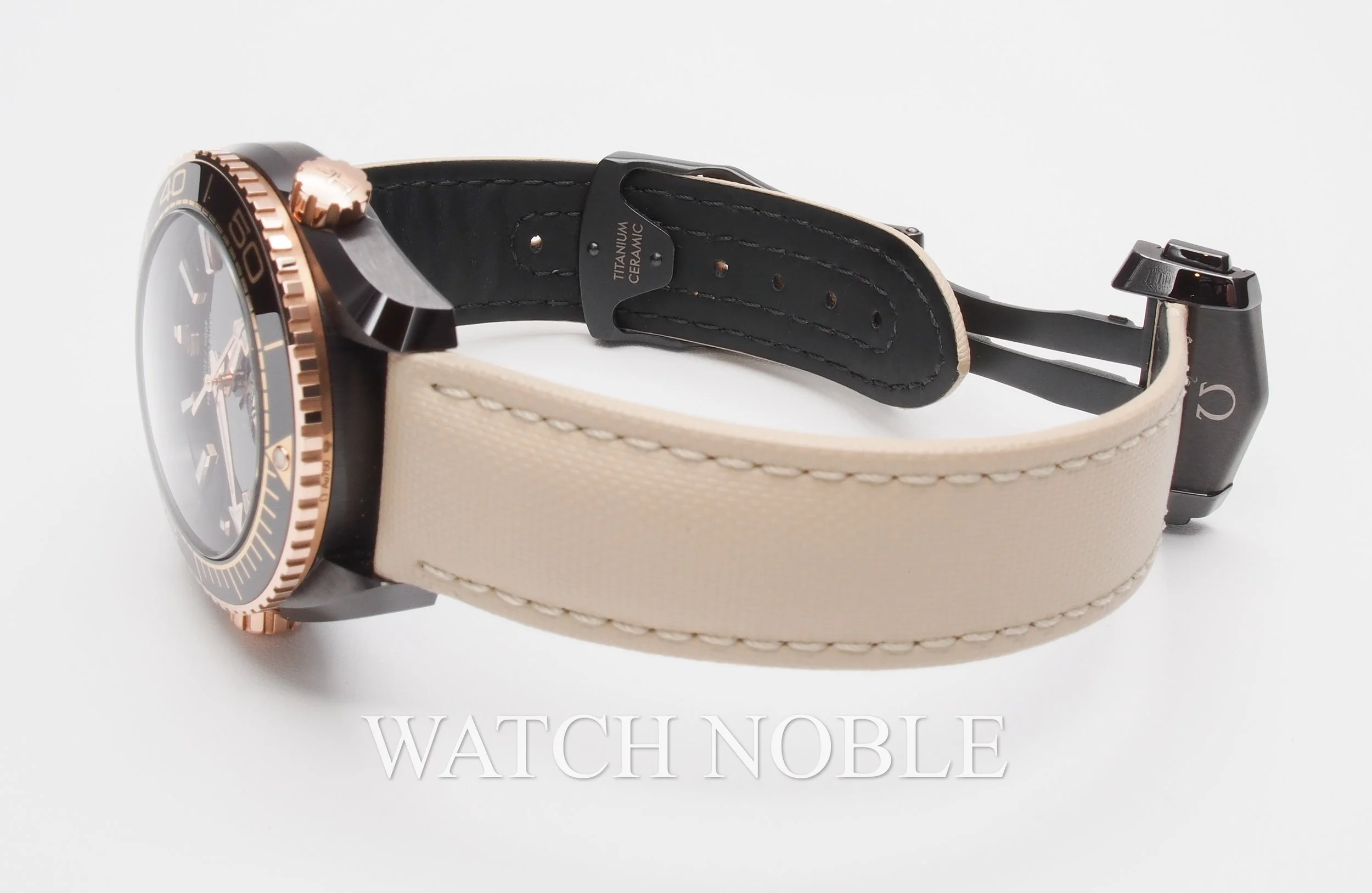 Pre-owned Omega Seamaster Planet Ocean 600M Brown Dial Ceramic/ Rose Gold 39.5mm 215.62.40.20.13.001