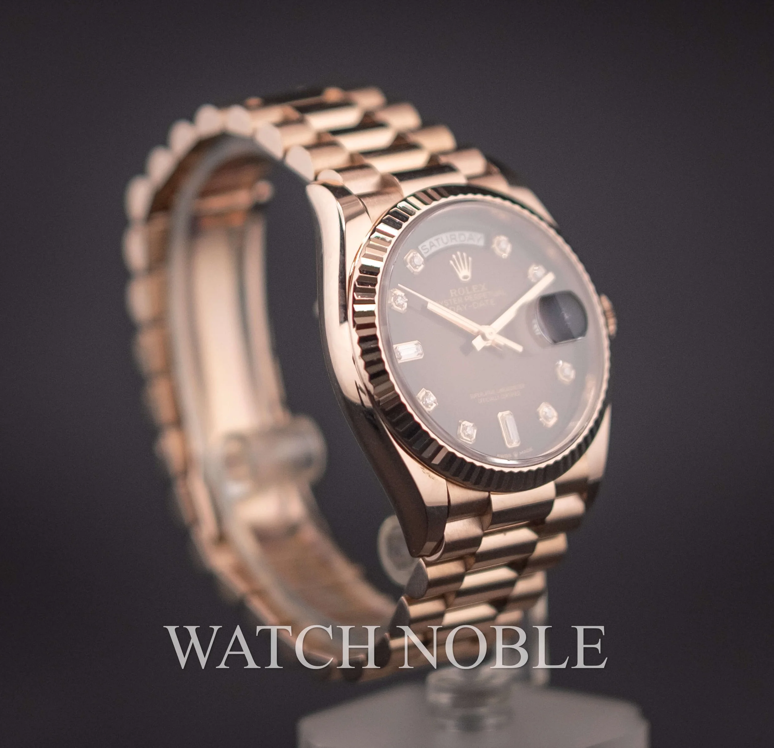 Pre-owned Rolex Day-Date 36 Brown Ombre Diamond Dial Bezel 18K Rose Gold President 128235