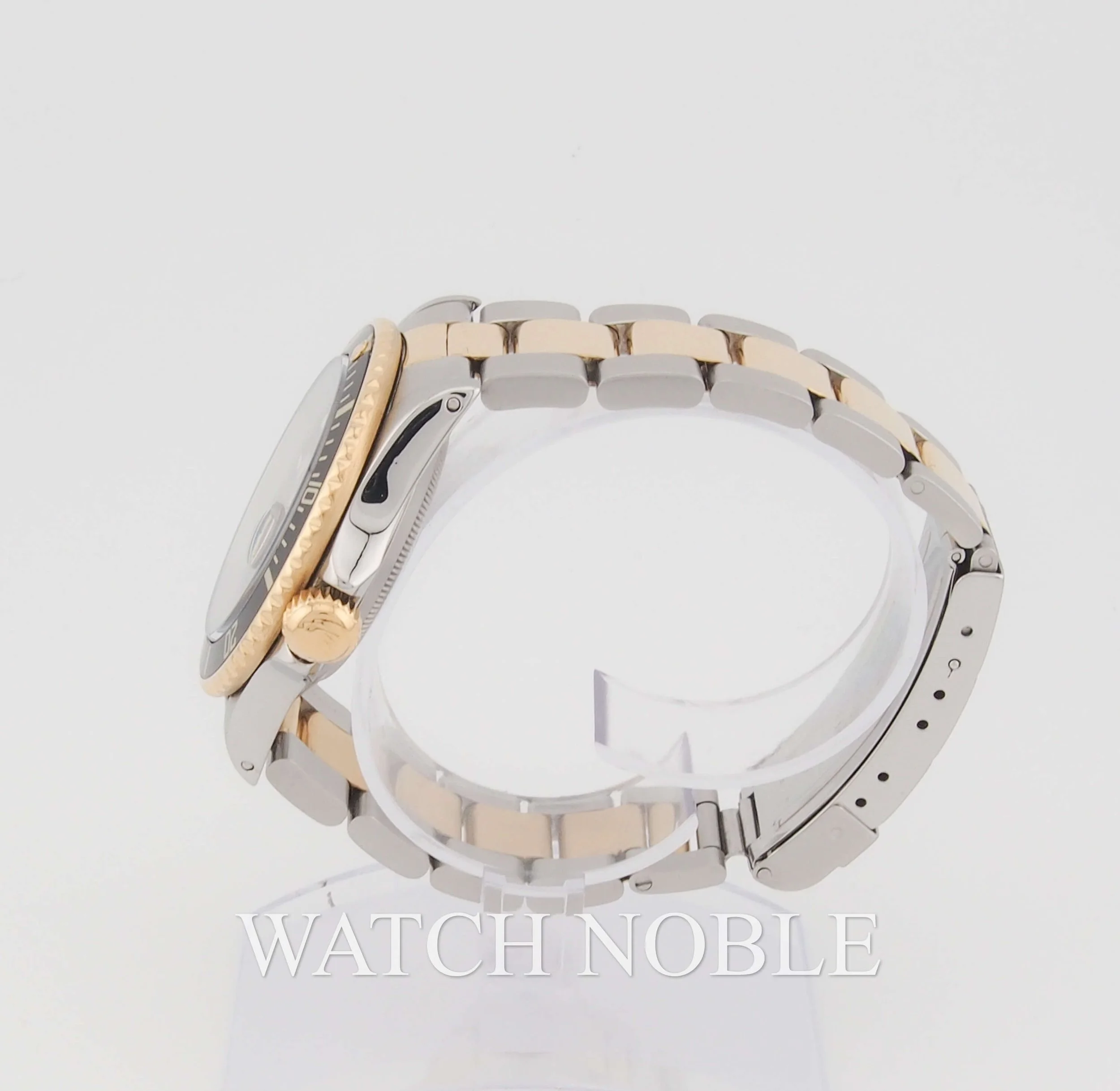 Pre-owned Rolex Submariner Date Black DIal 16613LN