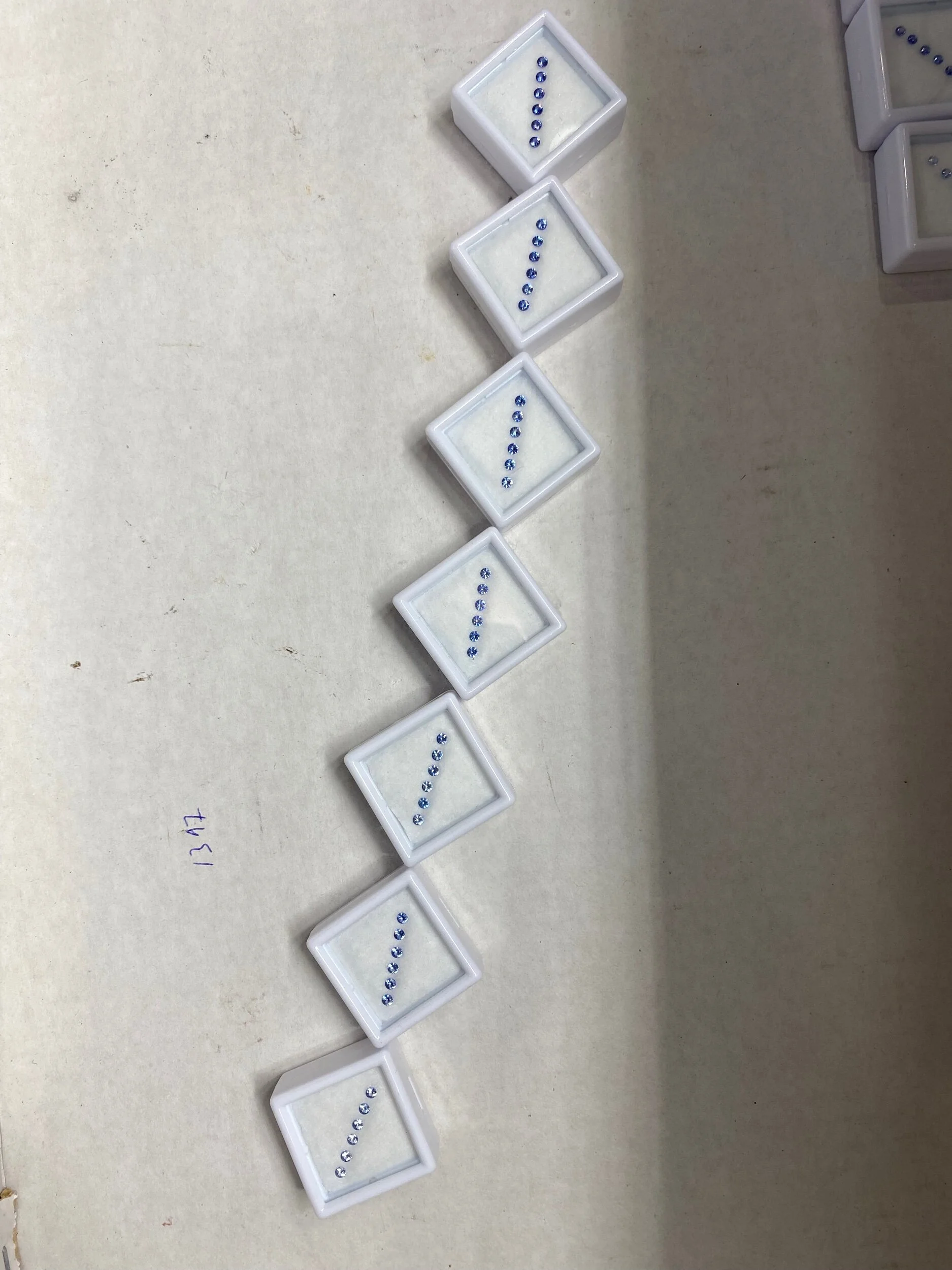 333BE064-F638-40E2-90CB-B5E0EF08DFC2