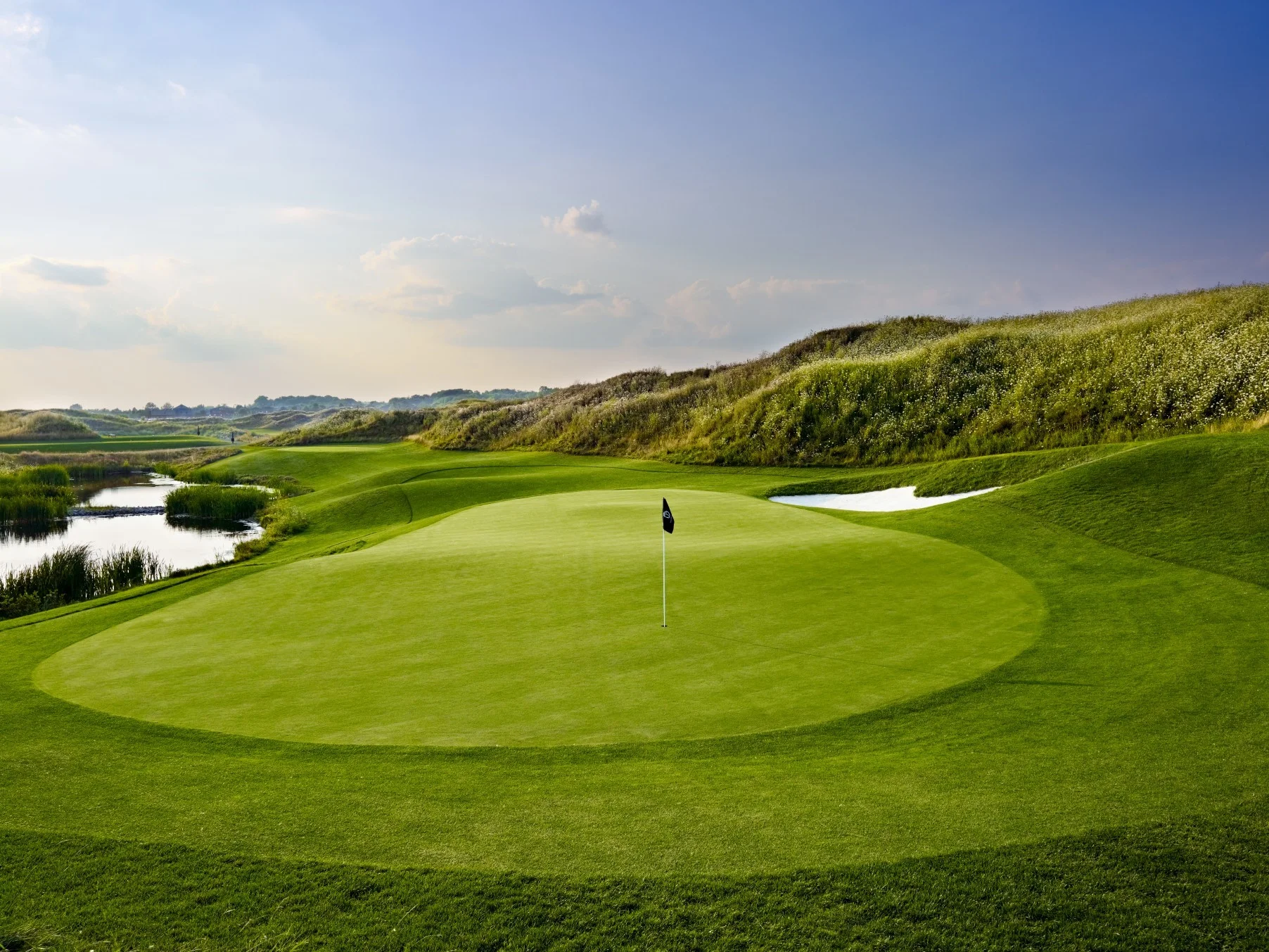 Turnberry E.jpg