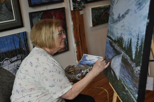 Lynden was a Featured Artist for Artsy Shark (small number selected from across North America ) for August , 2016. Just copy and Paste the Link http://bit.ly/2bbSywJ http://www.artsyshark.com/2016/08/12/featured-artist-lynden-cowan/