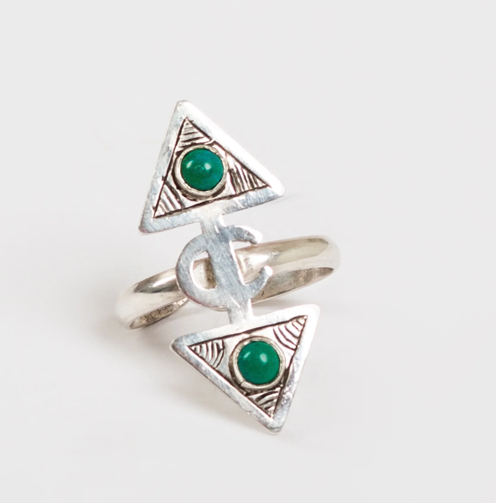 Moroccan Jewelry: Moroccan Ring Fibula Form