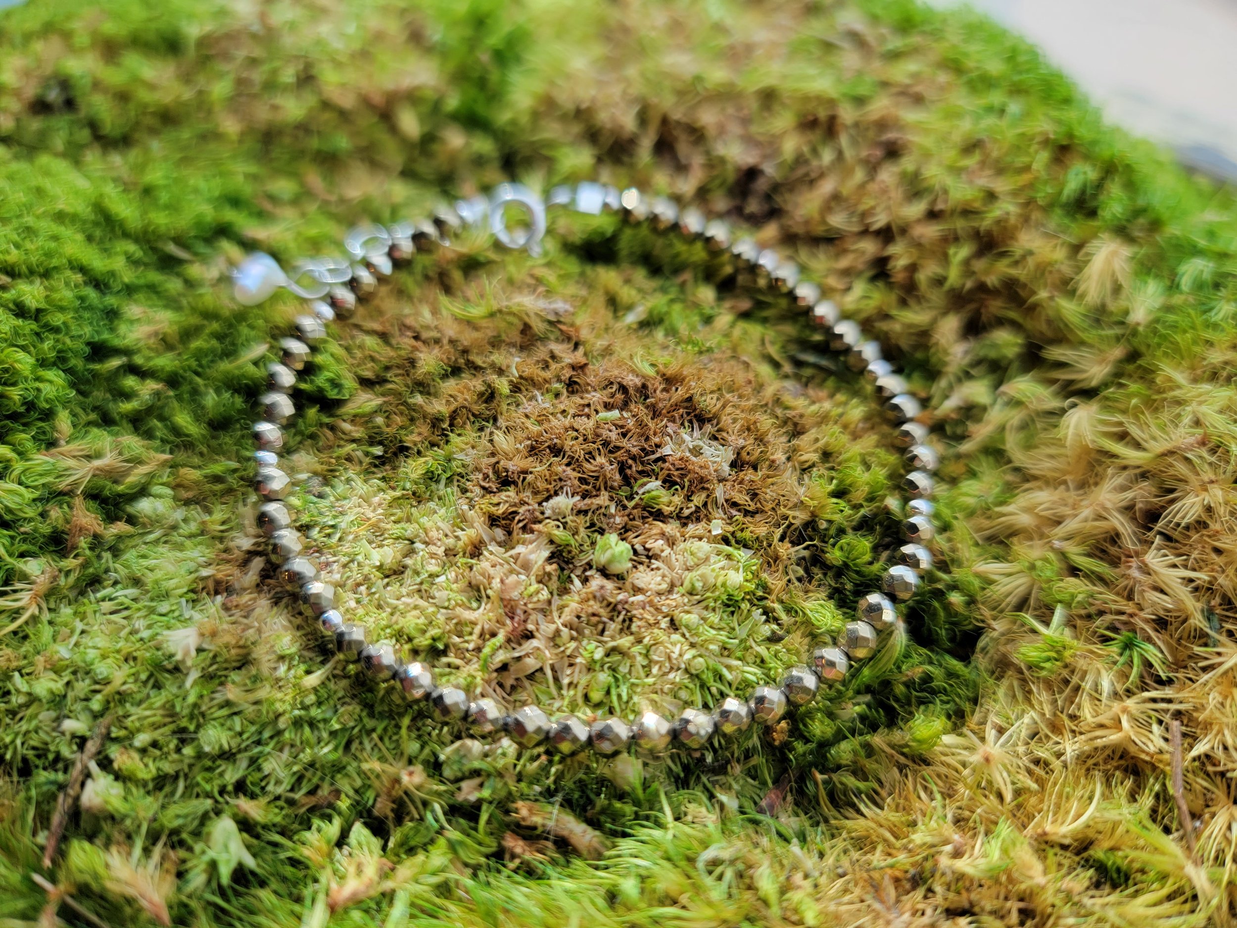 Get the Power of Pyrite with our 8mm Pyrite Bracelet