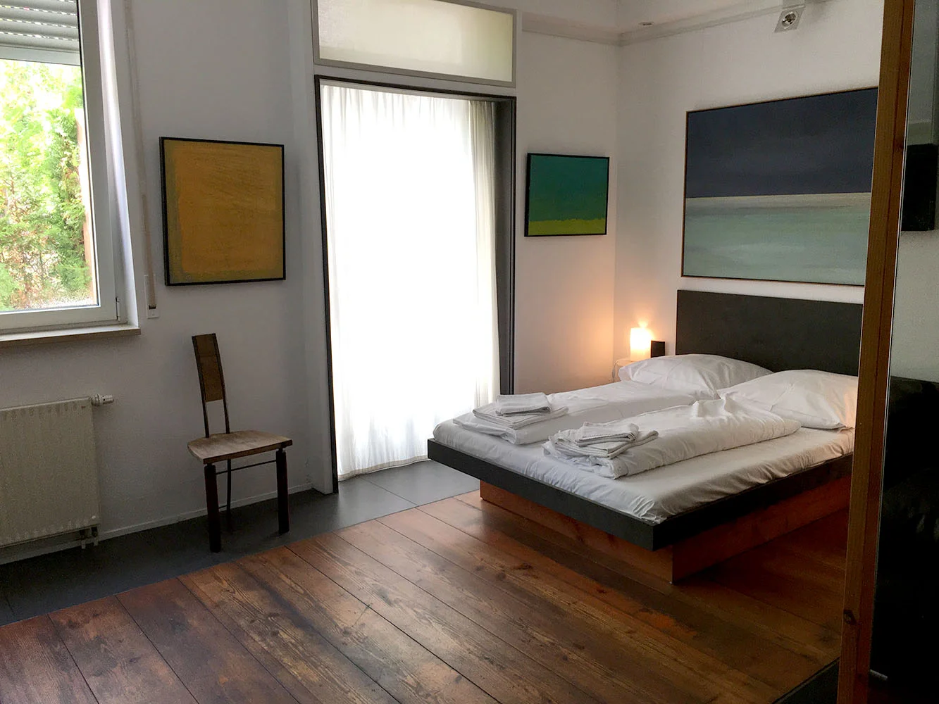 Bedroom and outdoor terrace