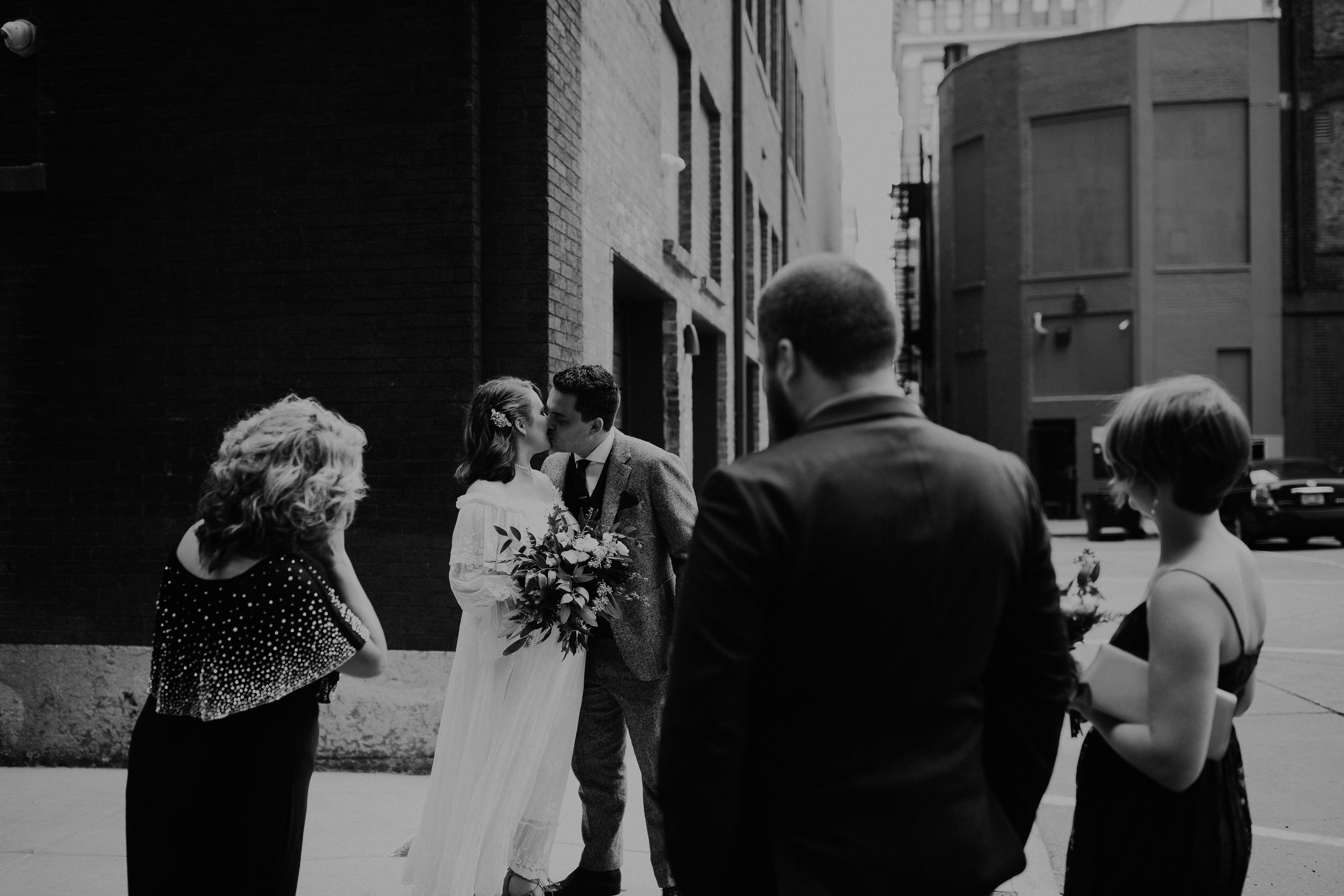 Jaymee_Jake_Vintage_Wedding_Cincinnati-EDIT-27.JPG