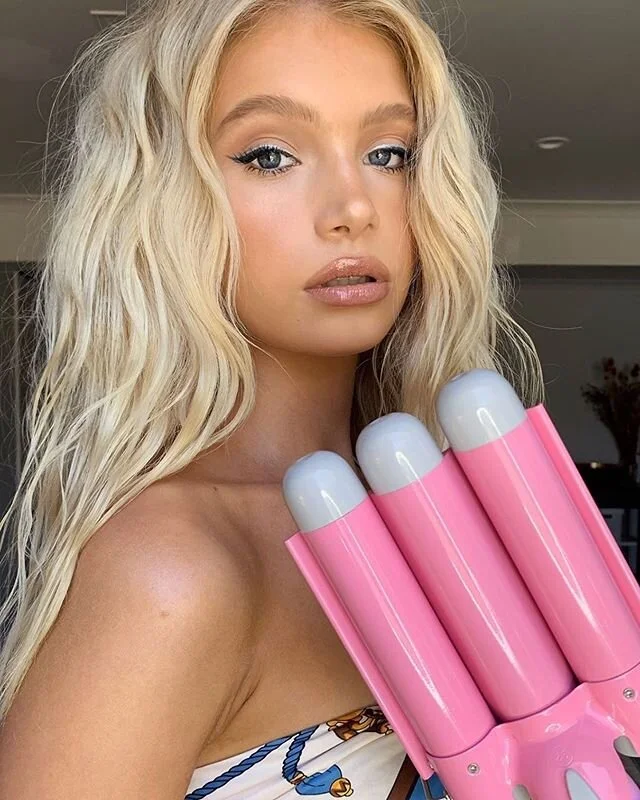 Very few Mermade Wavers left for pre-sale! Hopefully arriving very soon! Come in and have a play with our salon wand if you are keen to give this a go 💖 $99 ✨ Gives such a natural looking beautiful wave 🤭 @mermade.hair #wavyhair #newtool