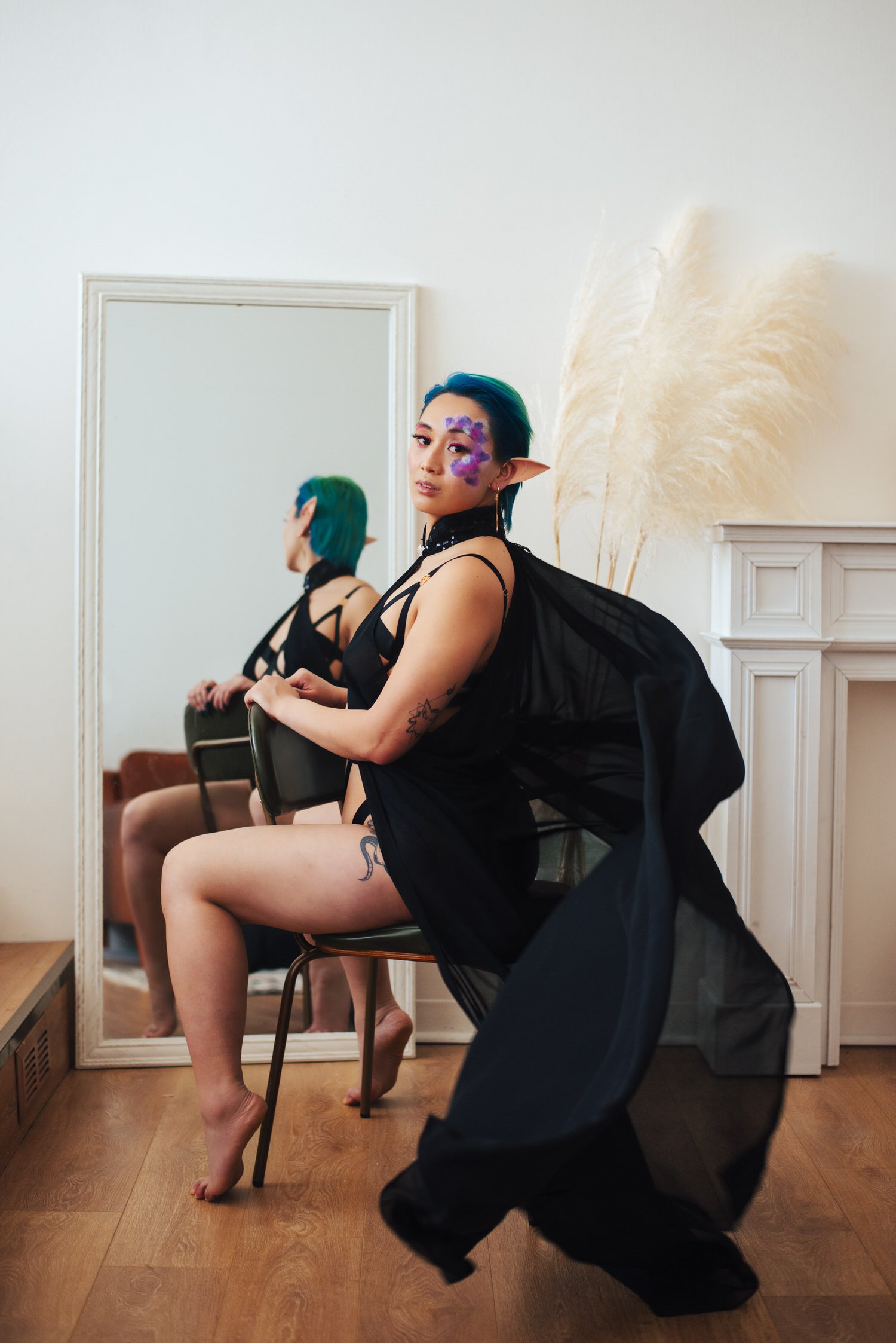 Toronto-Etobicoke-Boudoir-photography-scandaleuse-non-binary-cosplay-1.jpg