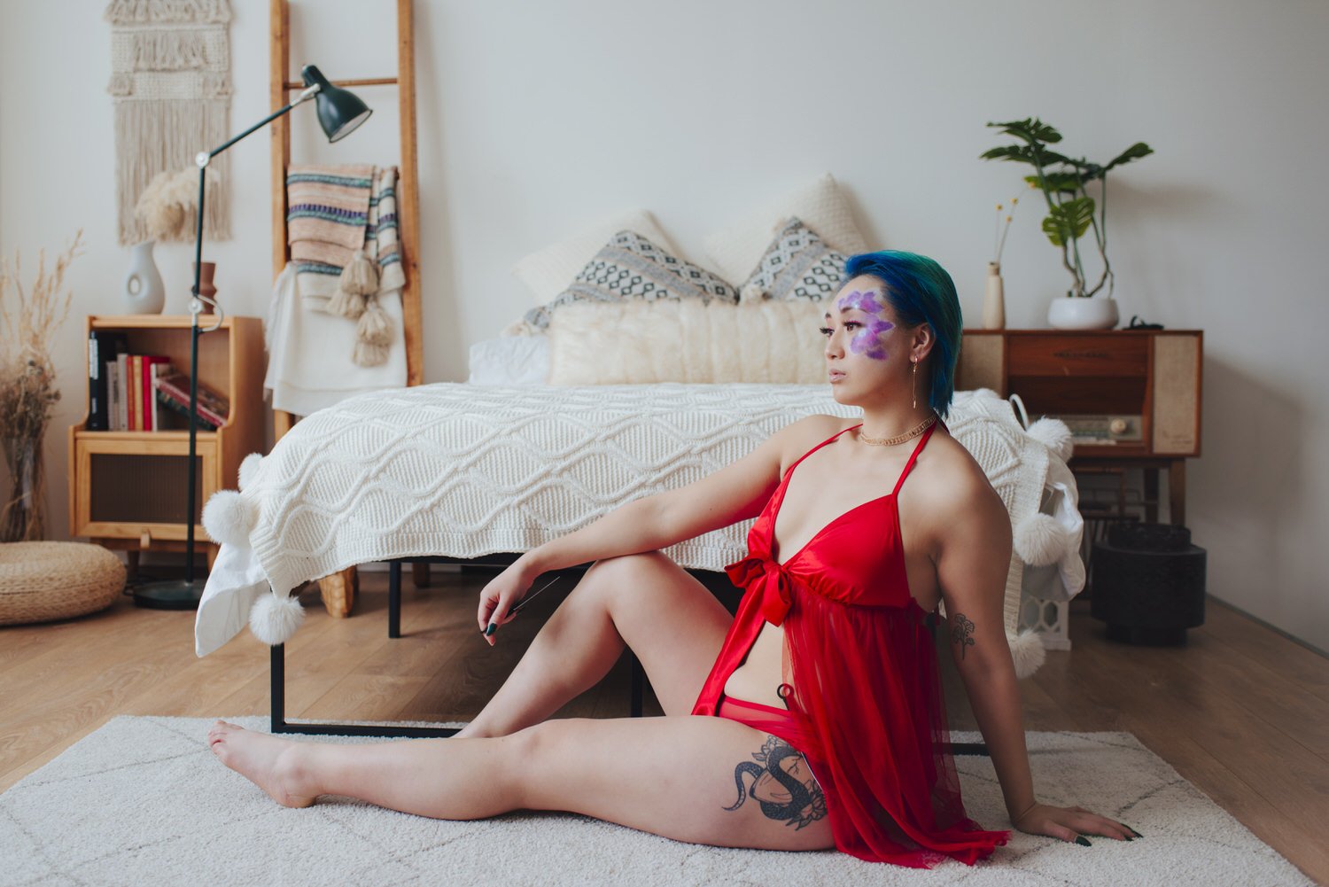 Toronto-Etobicoke-Boudoir-photography-scandaleuse-non-binary-cosplay-14.jpg