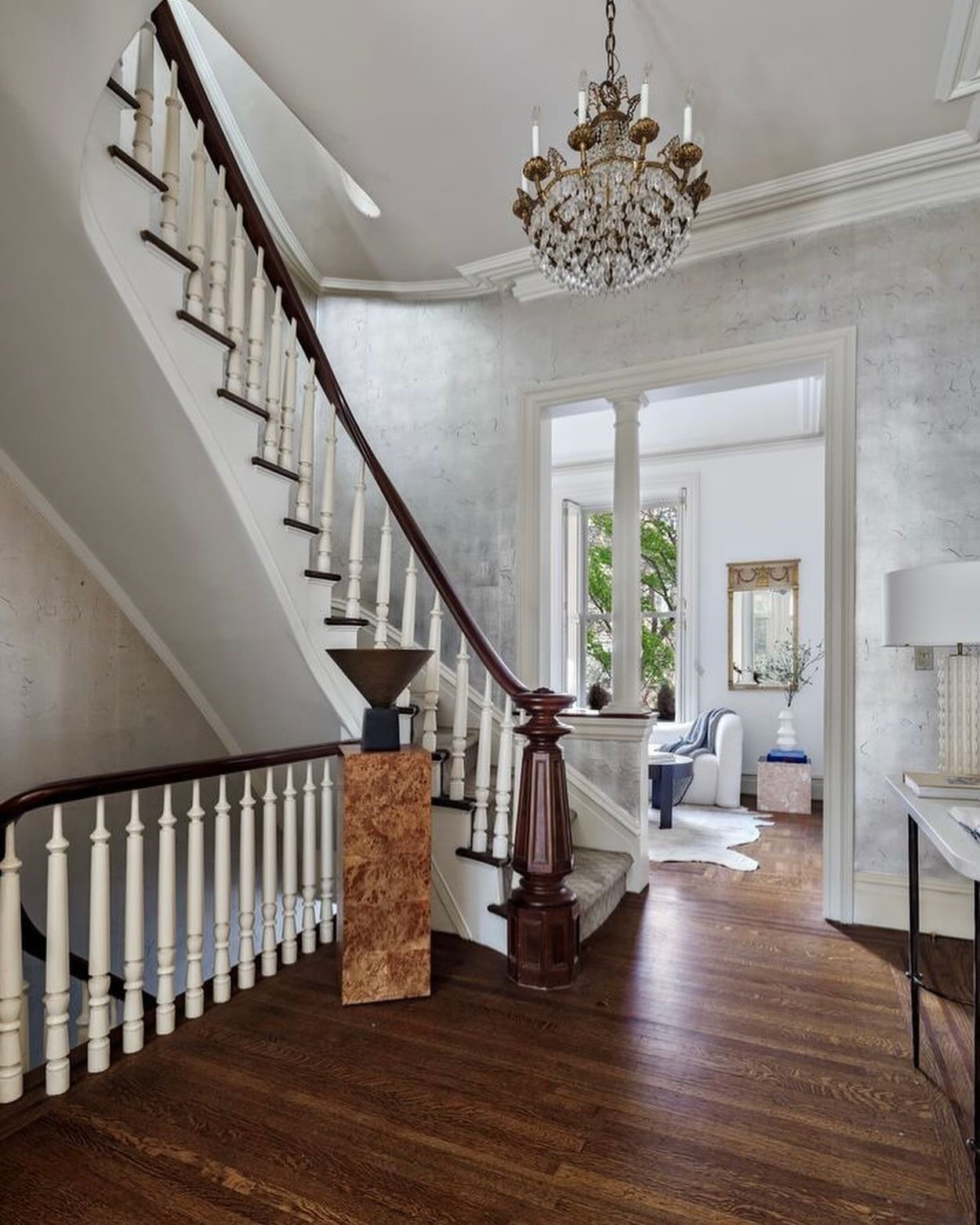 New to Market ✨ Welcome to 248 West 11th, a grand single family townhouse with incredible original details.

5 bedrooms and 4.5 bathrooms 
Asking: $8,995,000

For more details, please get in touch directly.

 @hudsonadvisory @claytonorrigo @stephenfe