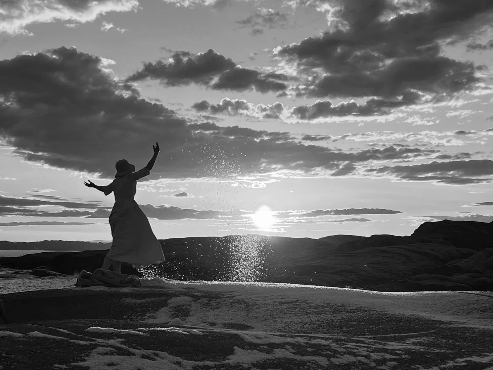 Is the sea there_FS_2.jpeg