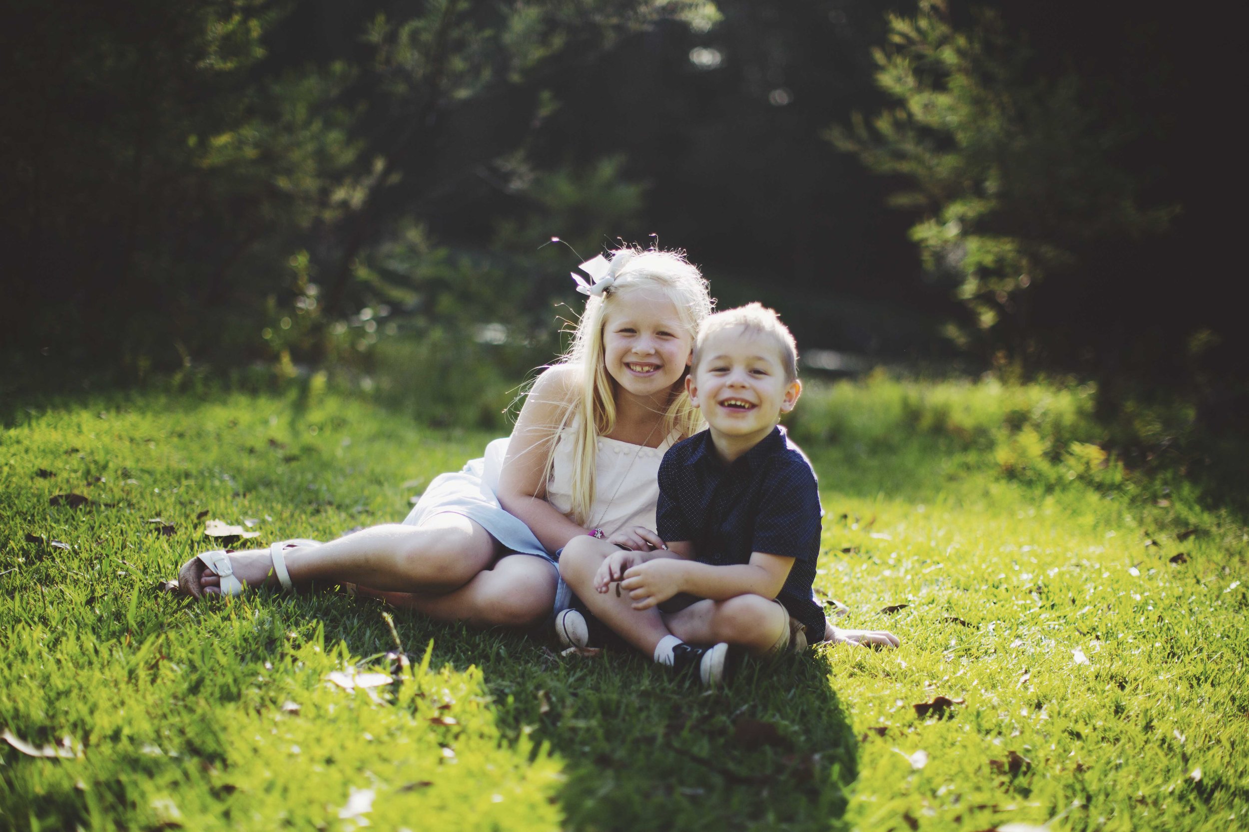 Family photo session in Sydney's Royal National Park