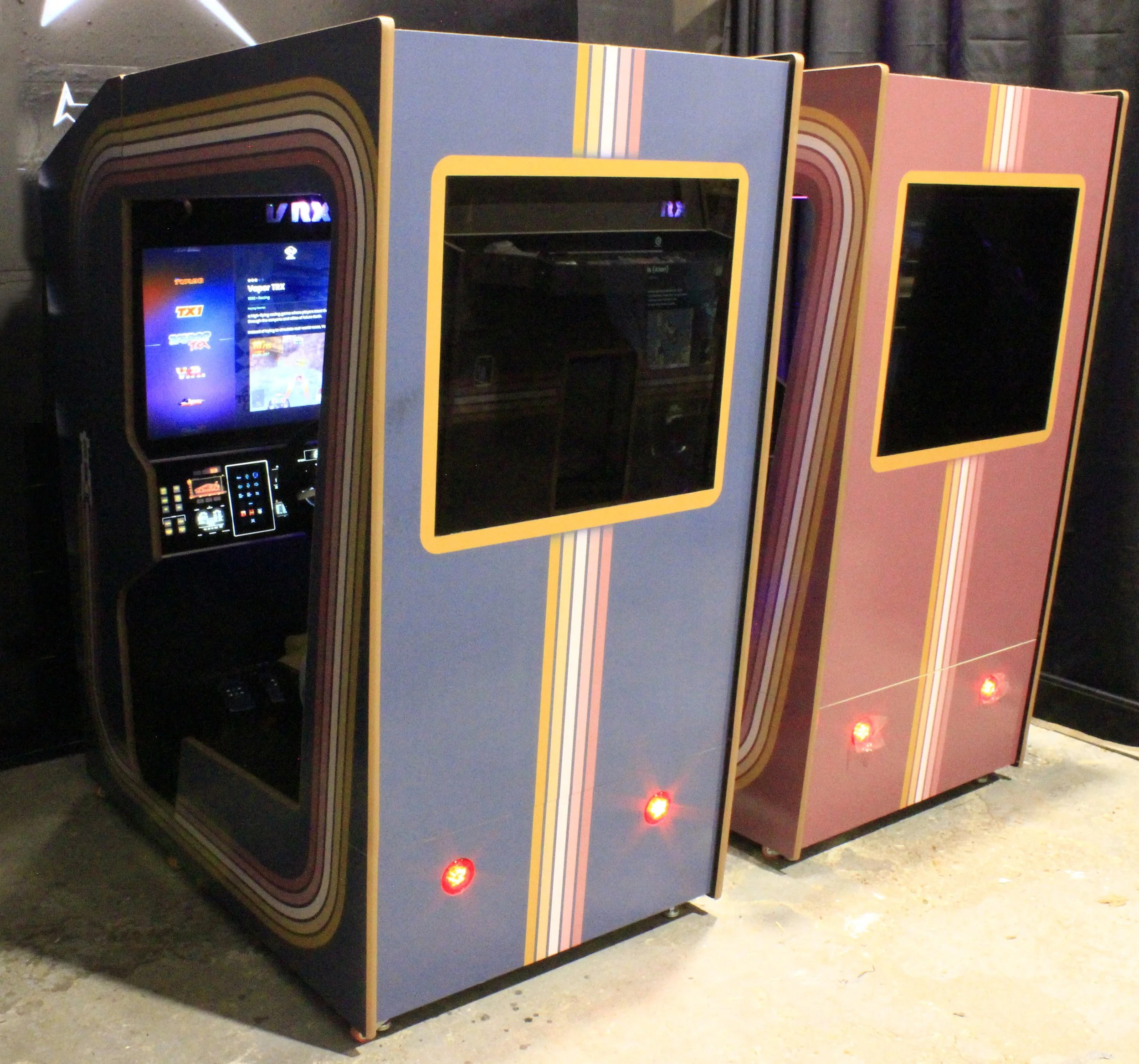Paradox VRX Racer Arcade Red and Blue.JPG