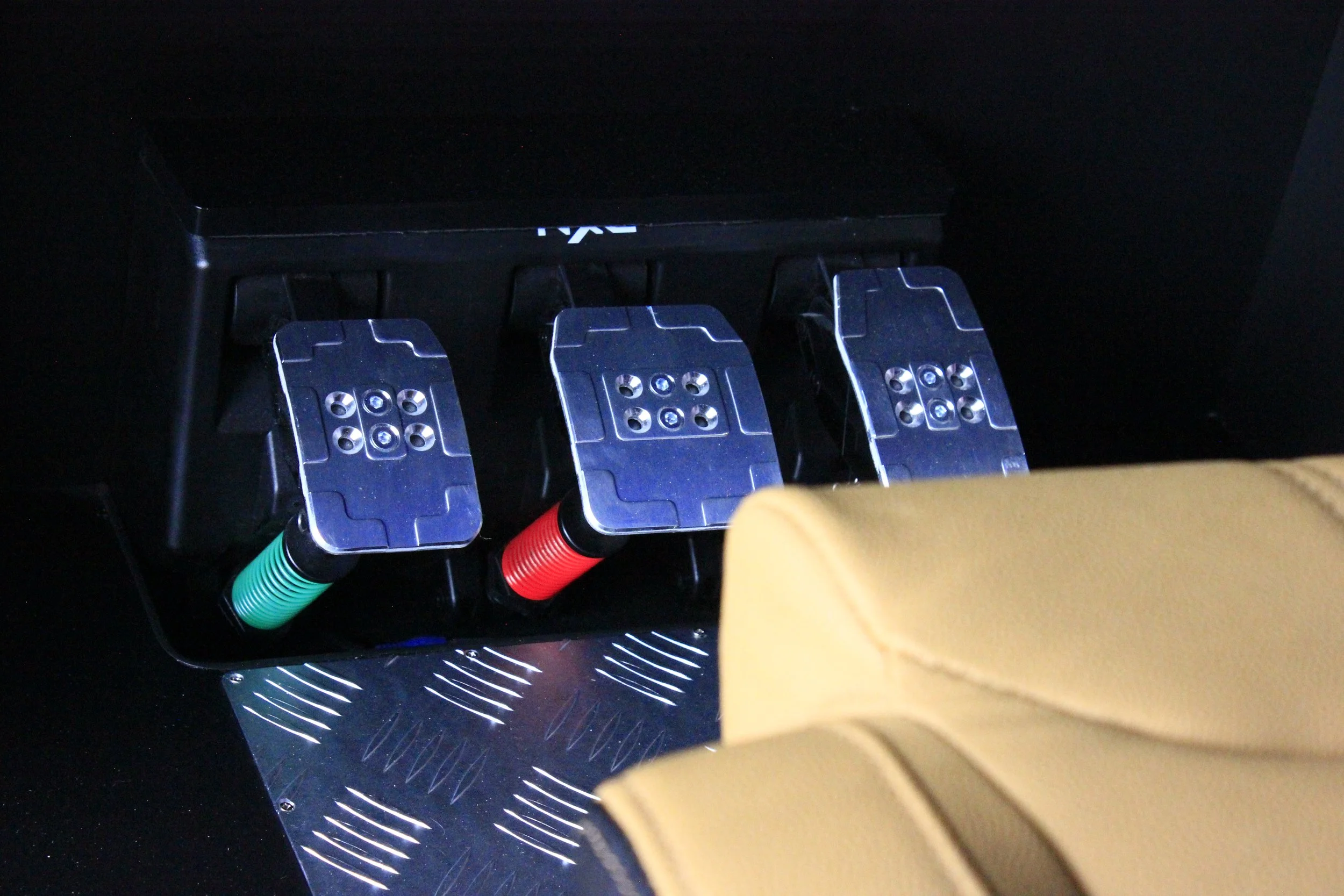 Paradox VRX Racer Arcade pedals.JPG