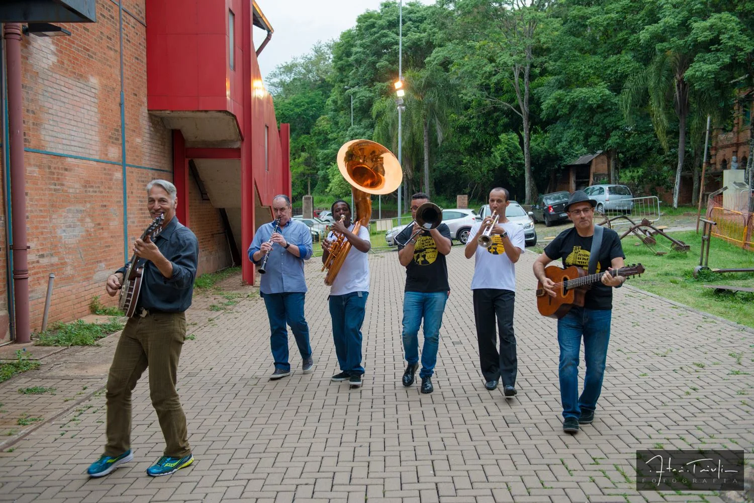 Paul Pazzo Mehling invited to the 3rd annual Gypsy Jazz Festival in Brazil