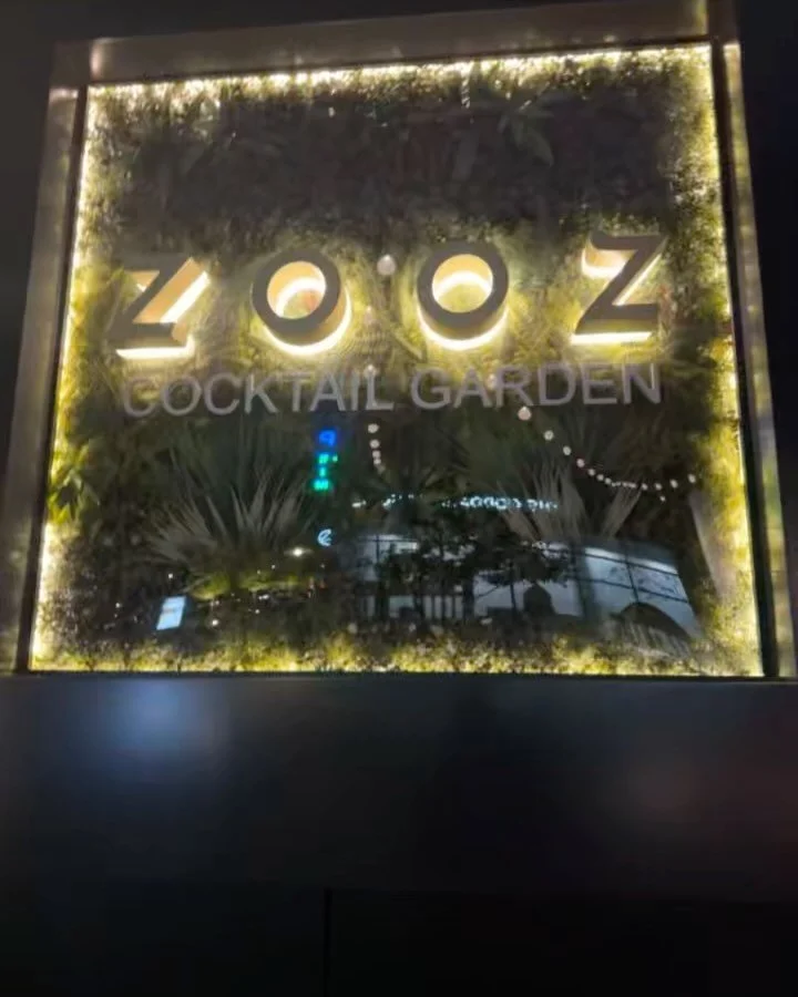 @lobos1707 is a highly awarded tequila &ldquo;&hellip;at the top of its game&rdquo;! And what&rsquo;s more fitting than supporting @redskinsalumni as it honors Washington Commander&rsquo;s Darrell Green&rsquo;s 28 jersey retirement 🏈 ⭐️ 📸: @gracedp