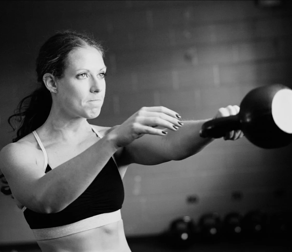 Kettlebell Swing and Snatch Video Tutorial. Learn how to snatch a kettlebell.