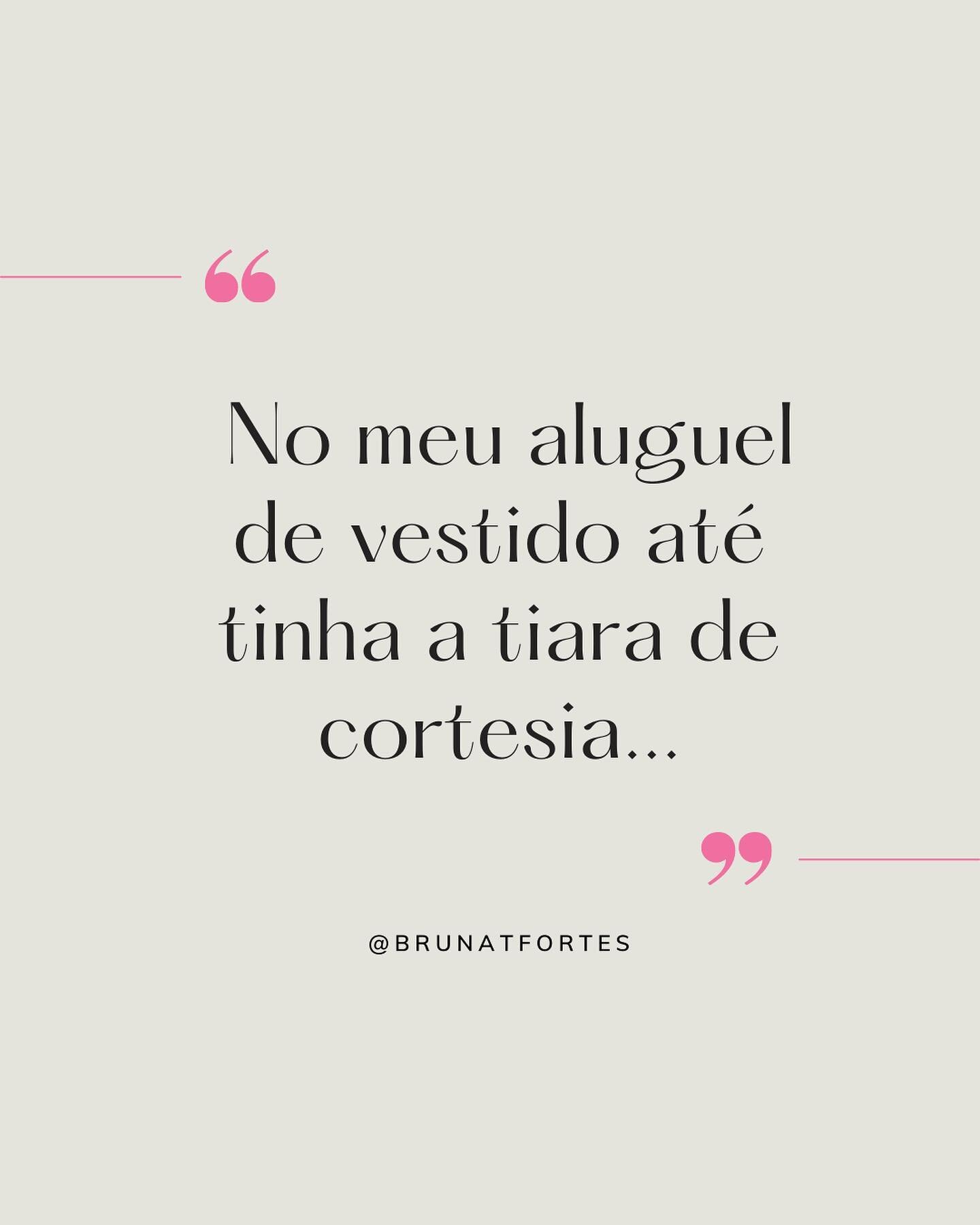 Eu fiquei muito feliz em participar da produ&ccedil;&atilde;o da Bruna Fortes! 

Ela me contou que, desde que ela conheceu a minha cole&ccedil;&atilde;o, em 2015, acompanhando a prima nos preparativos, ela gostou tanto que, ainda nem era noiva, mas j