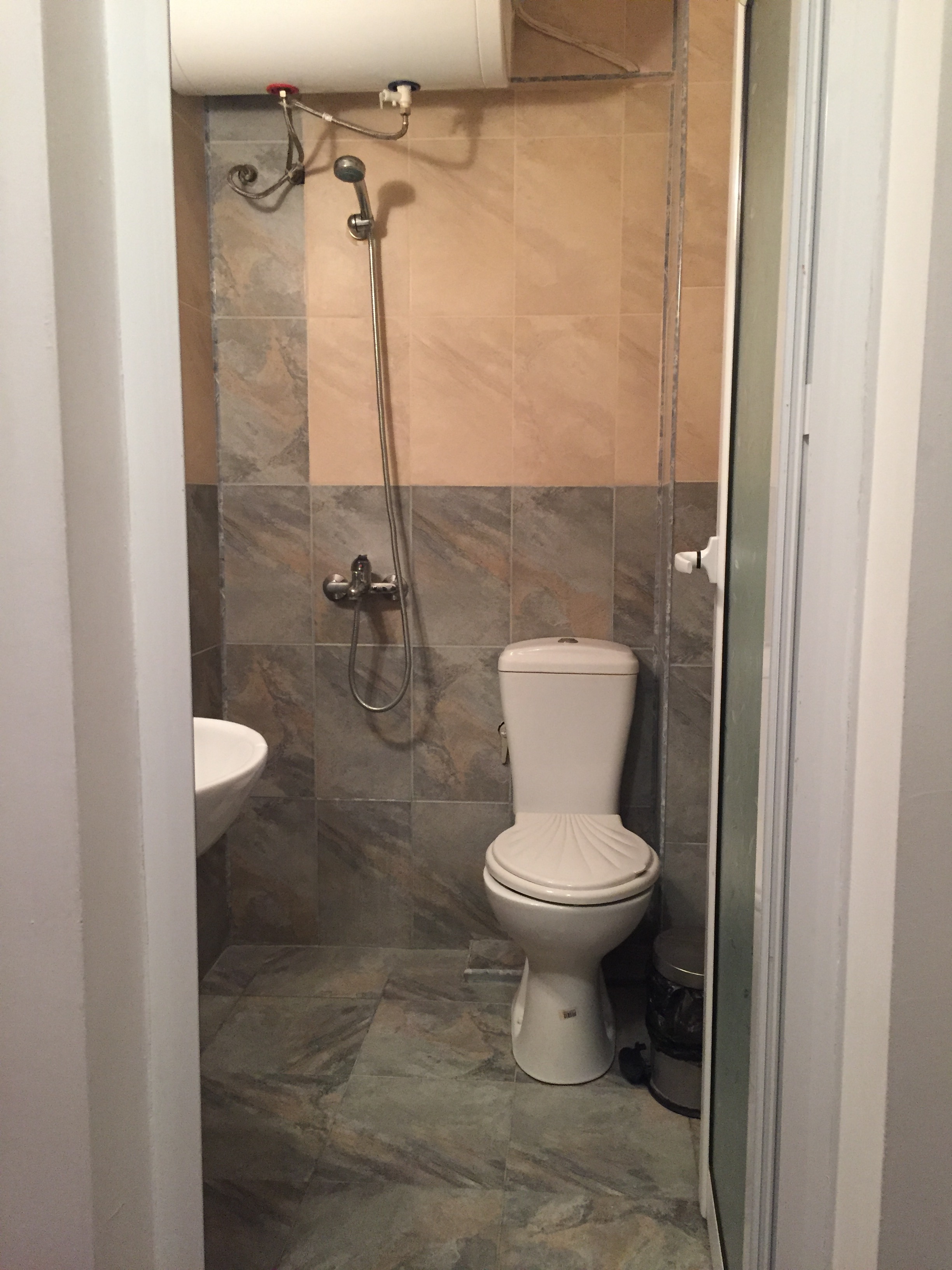A typical Bulgarian bathroom.