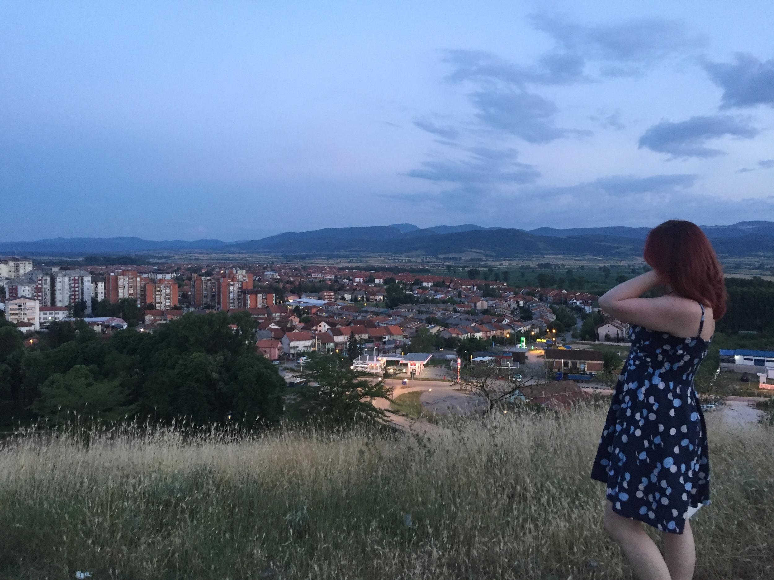 The wonderful Andrea staring at Pirot from a hill.