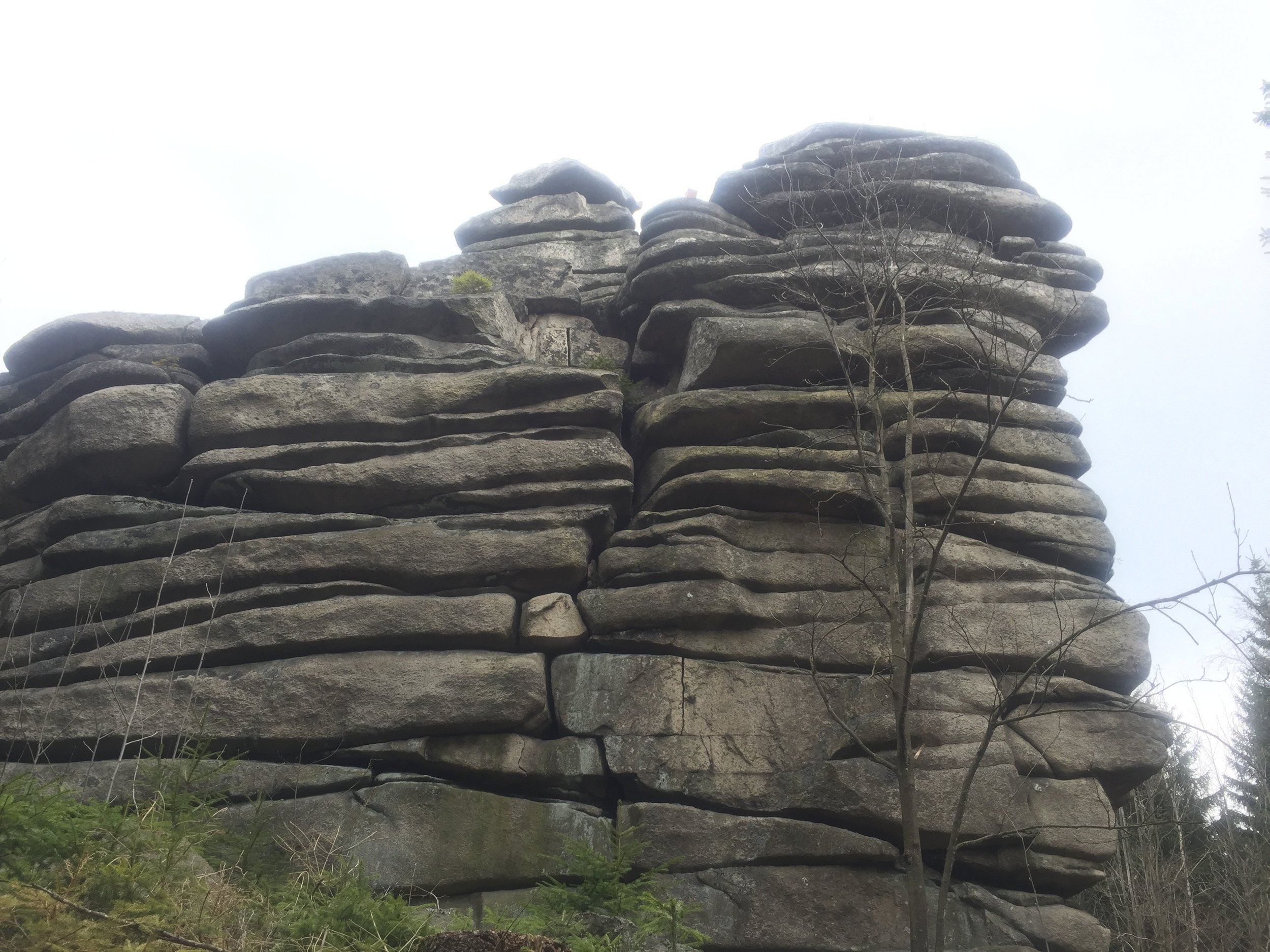 This just gets my fingers itchy for some bouldering.