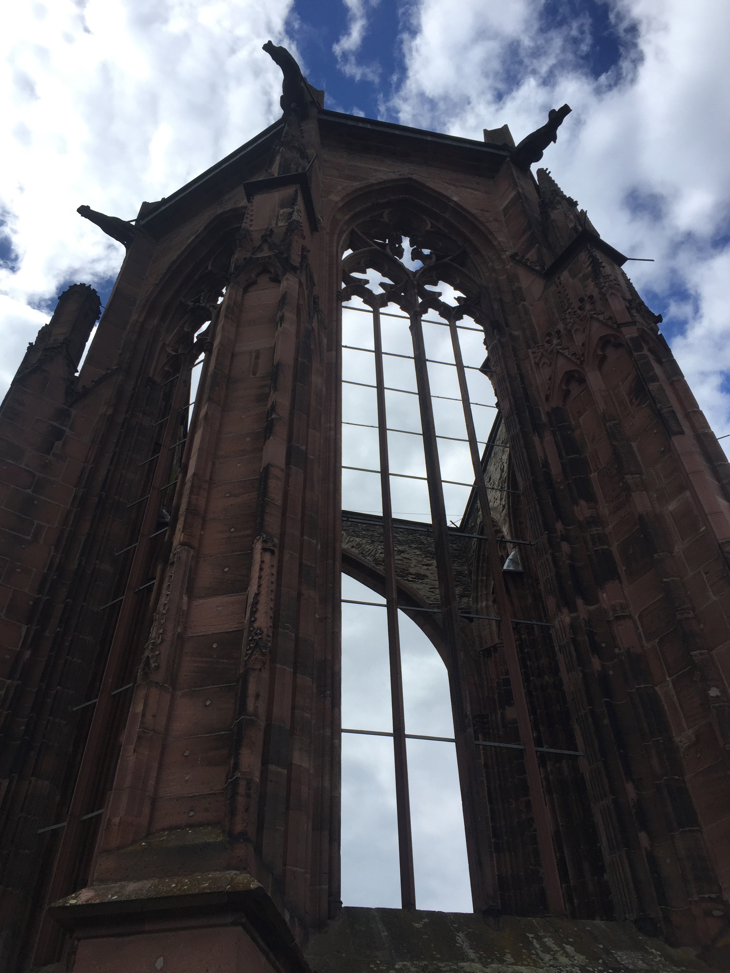 The ruins of a cathedral in Bacharach.
