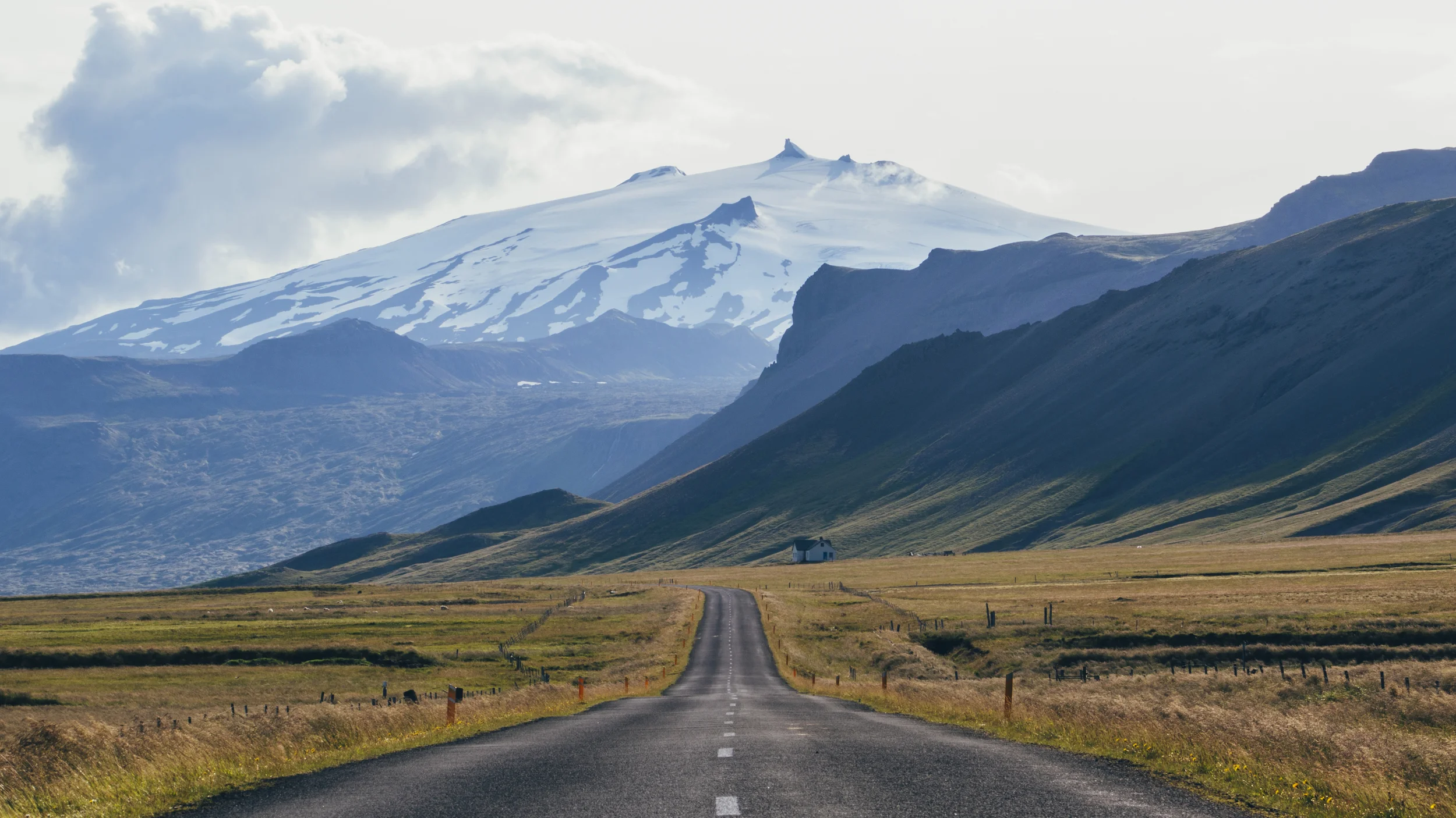 Icelandic_Roads_22.jpg