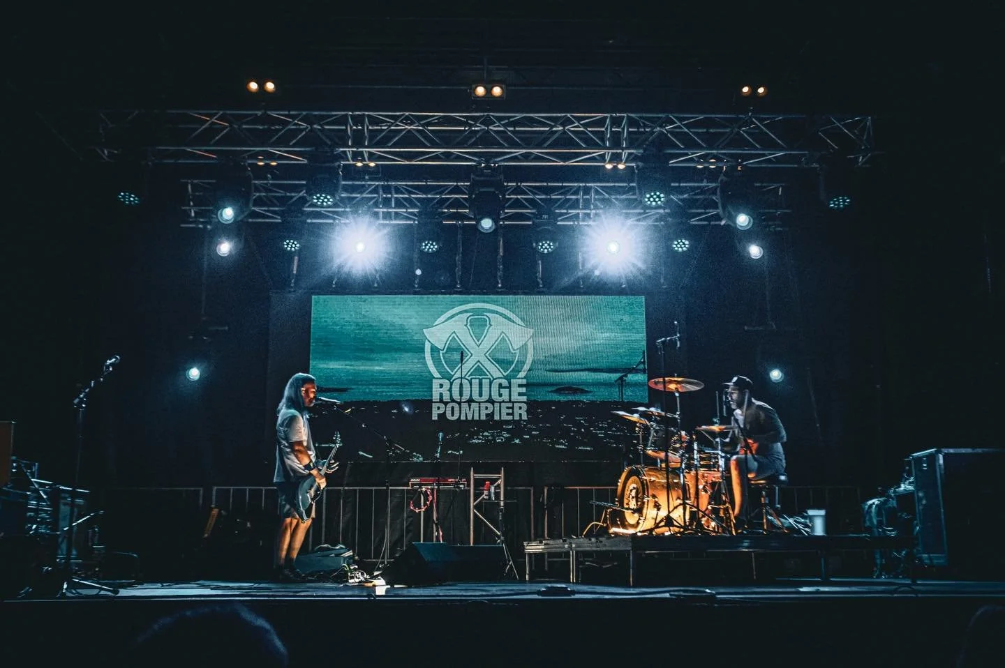 On a écouté du Oasis en montant, regardé des images du show de Ozzy backstage, ensuite c'était le tabarnane de party avec Jonquière, ça déçoit jamais mais je pense que même le festival &ea