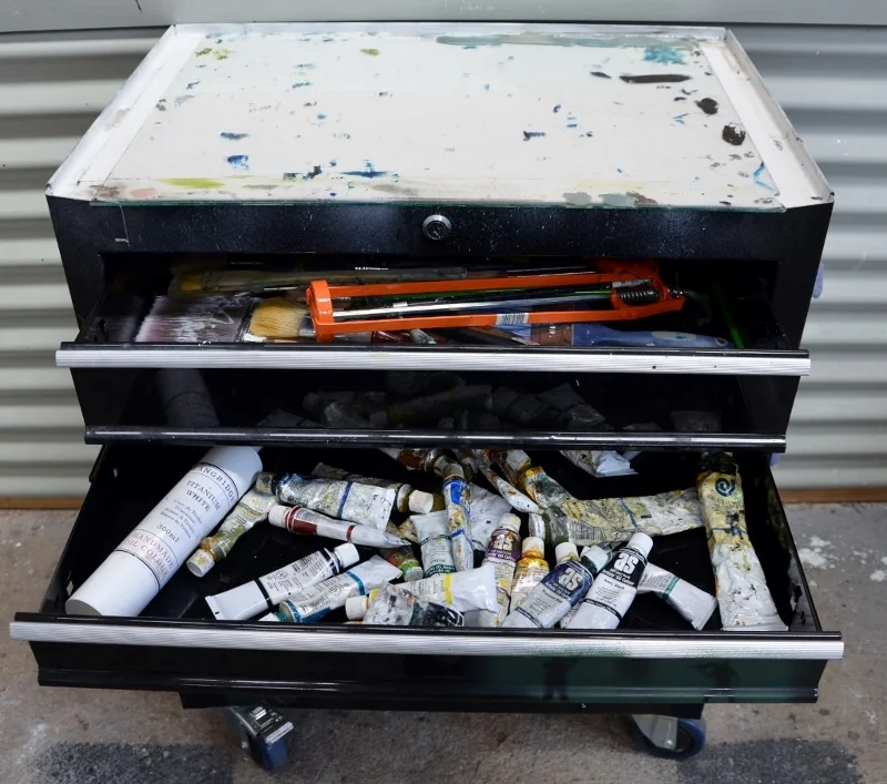 "I could name my most used colours how they come in the paint tubes. Black, Prussian Blue, some eucalyptus green and White are pretty much the main colours I use in all of my paintings."
