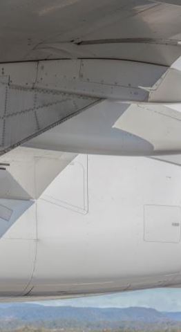 AN747 No. 2 Dreamliner