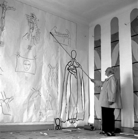Lucien Hervé: Henri Matisse, painter and sculptor, Hotel Regina, Nice , 1949.