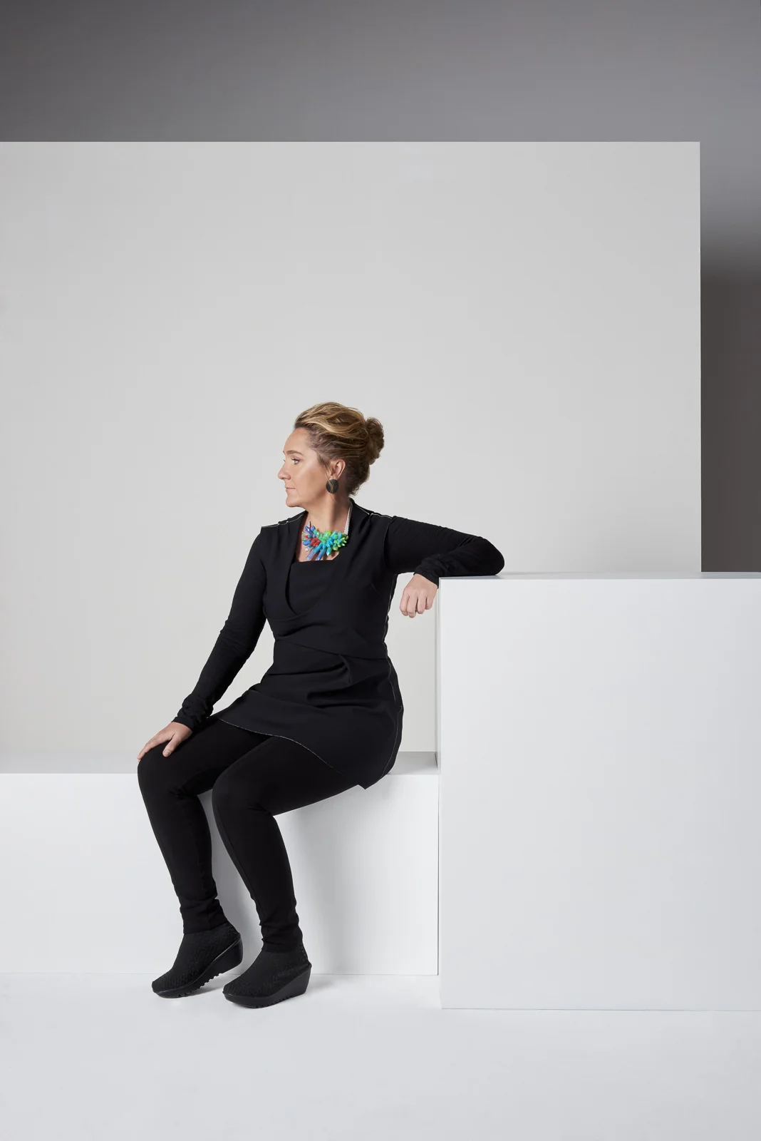 Lisa Slade photographed by Sven Kovak