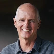 ANDREW HEARD Andrew is our main speaker this year and will get us thinking about what it means to be unashamed of Jesus from Hebrews 10-13. Andrew is the Senior Pastor of EV Church on the Central Coast and has been involved in Christian ministry for over 25 years.